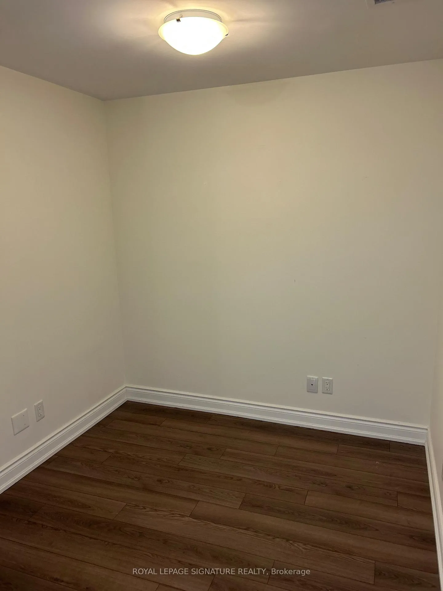 Photo 9 of Unit 320, 21 Brookhouse Drive, Clarington, Newcastle — HOMEH