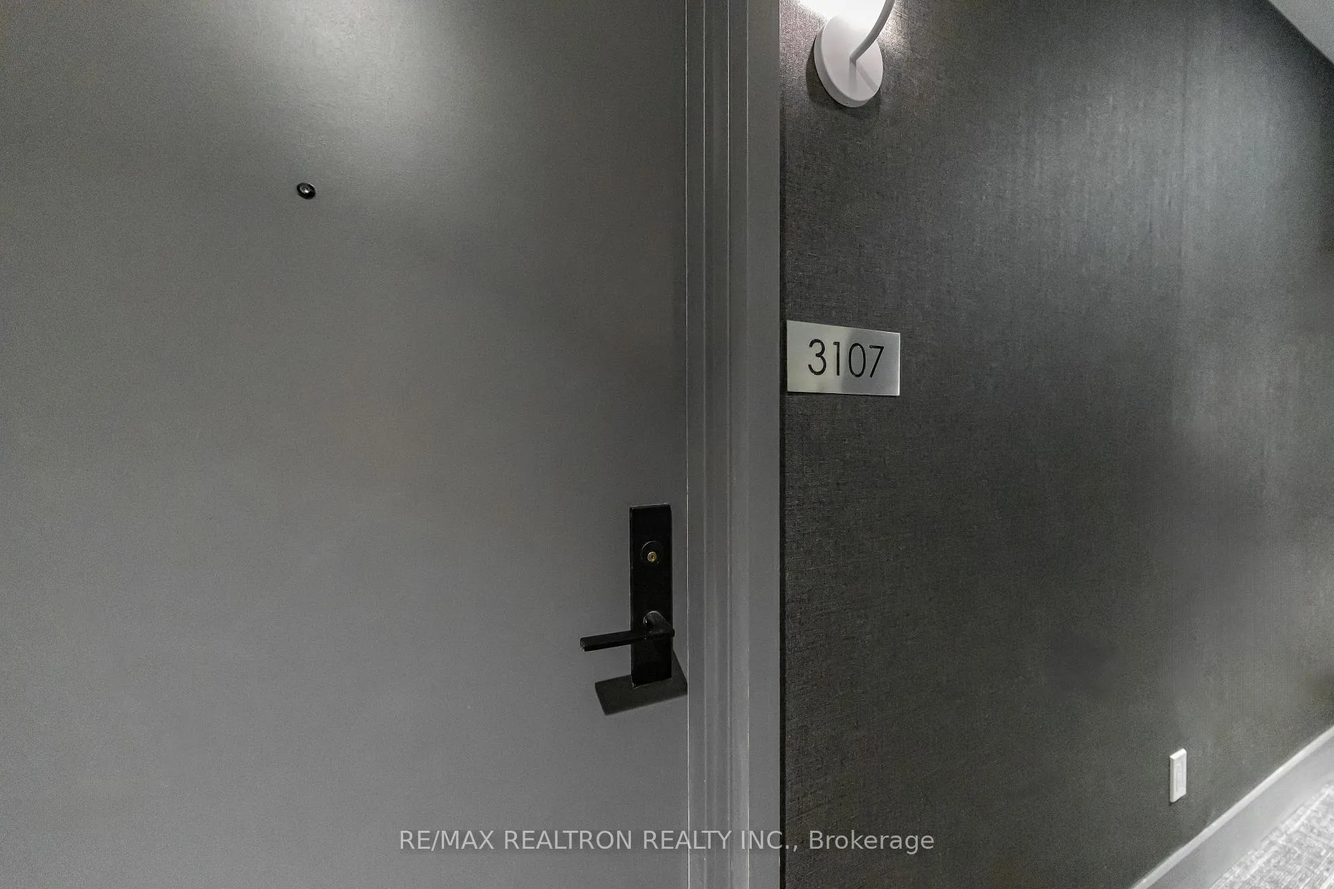 Photo 3 of Unit 3107, 308 Jarvis Street, Toronto, Church-Yonge Corridor — HOMEH