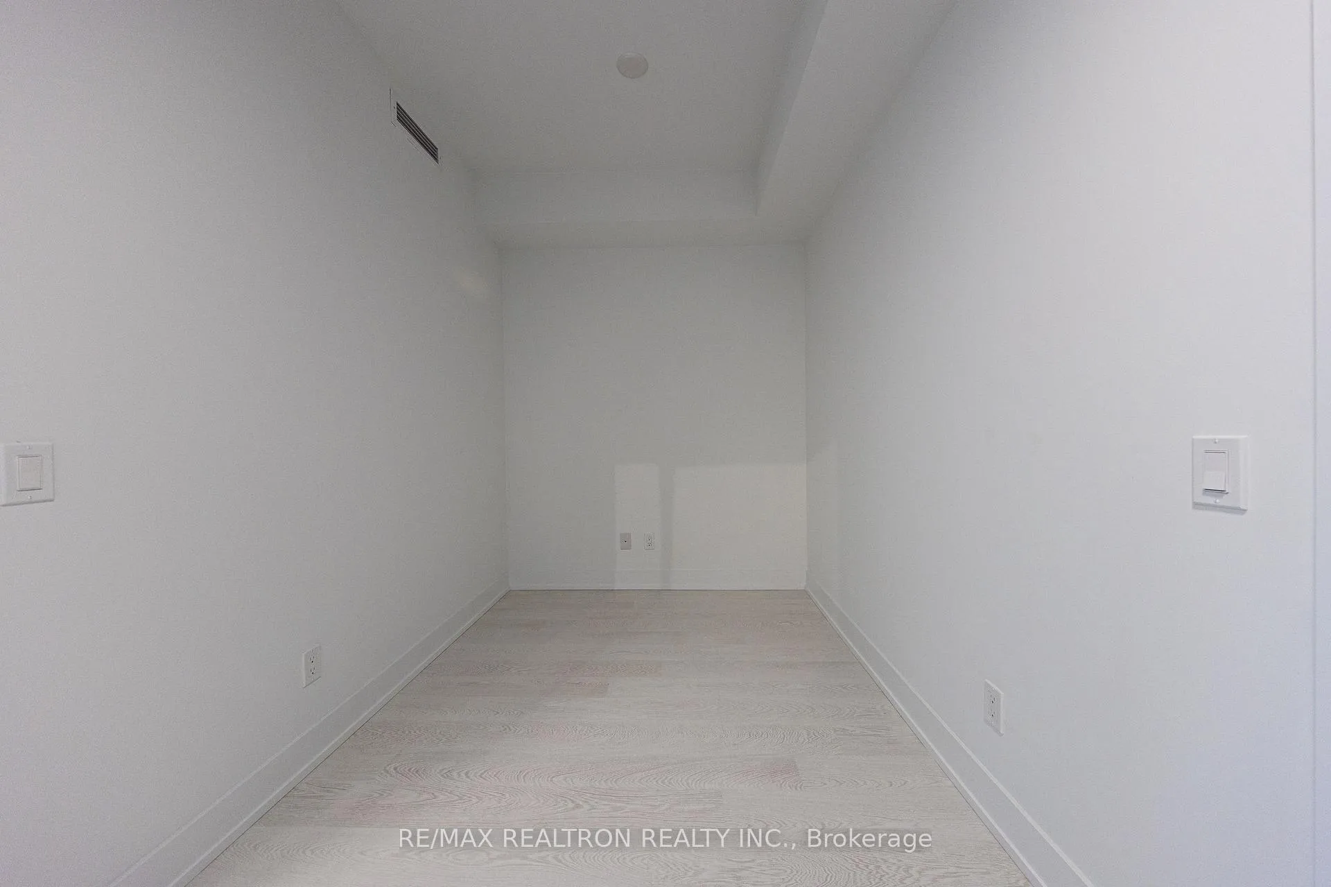 Photo 6 of Unit 3107, 308 Jarvis Street, Toronto, Church-Yonge Corridor — HOMEH