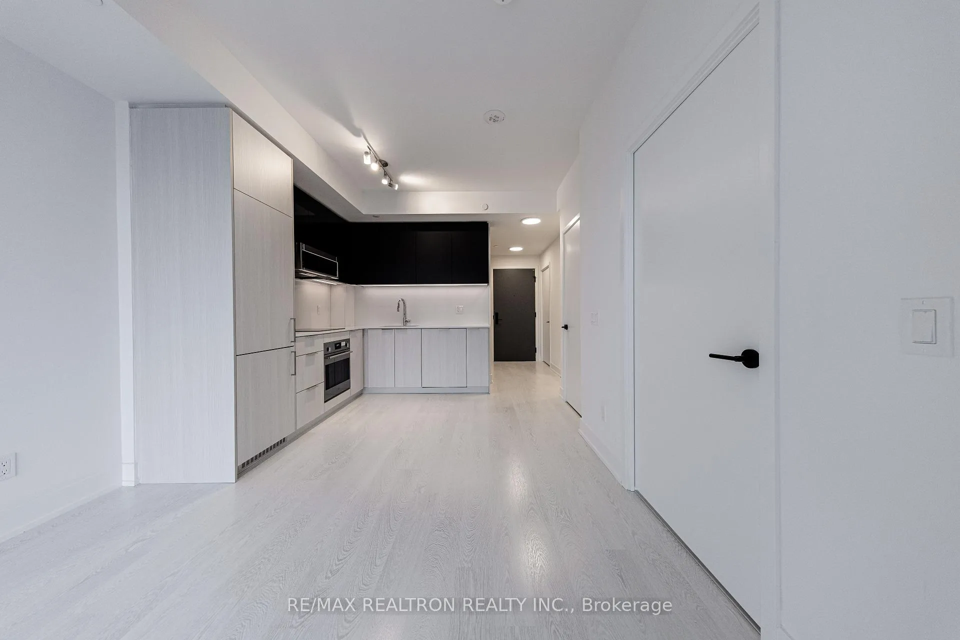 Photo 10 of Unit 3107, 308 Jarvis Street, Toronto, Church-Yonge Corridor — HOMEH