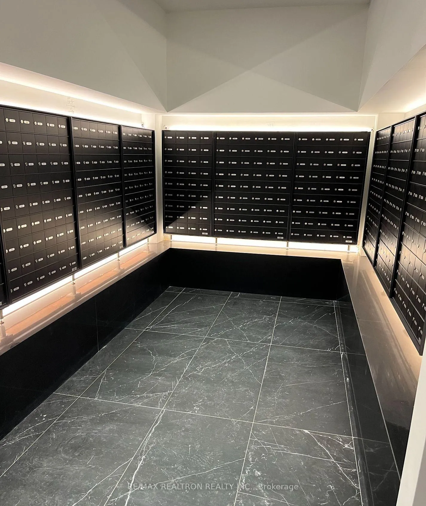 Photo 35 of Unit 3107, 308 Jarvis Street, Toronto, Church-Yonge Corridor — HOMEH