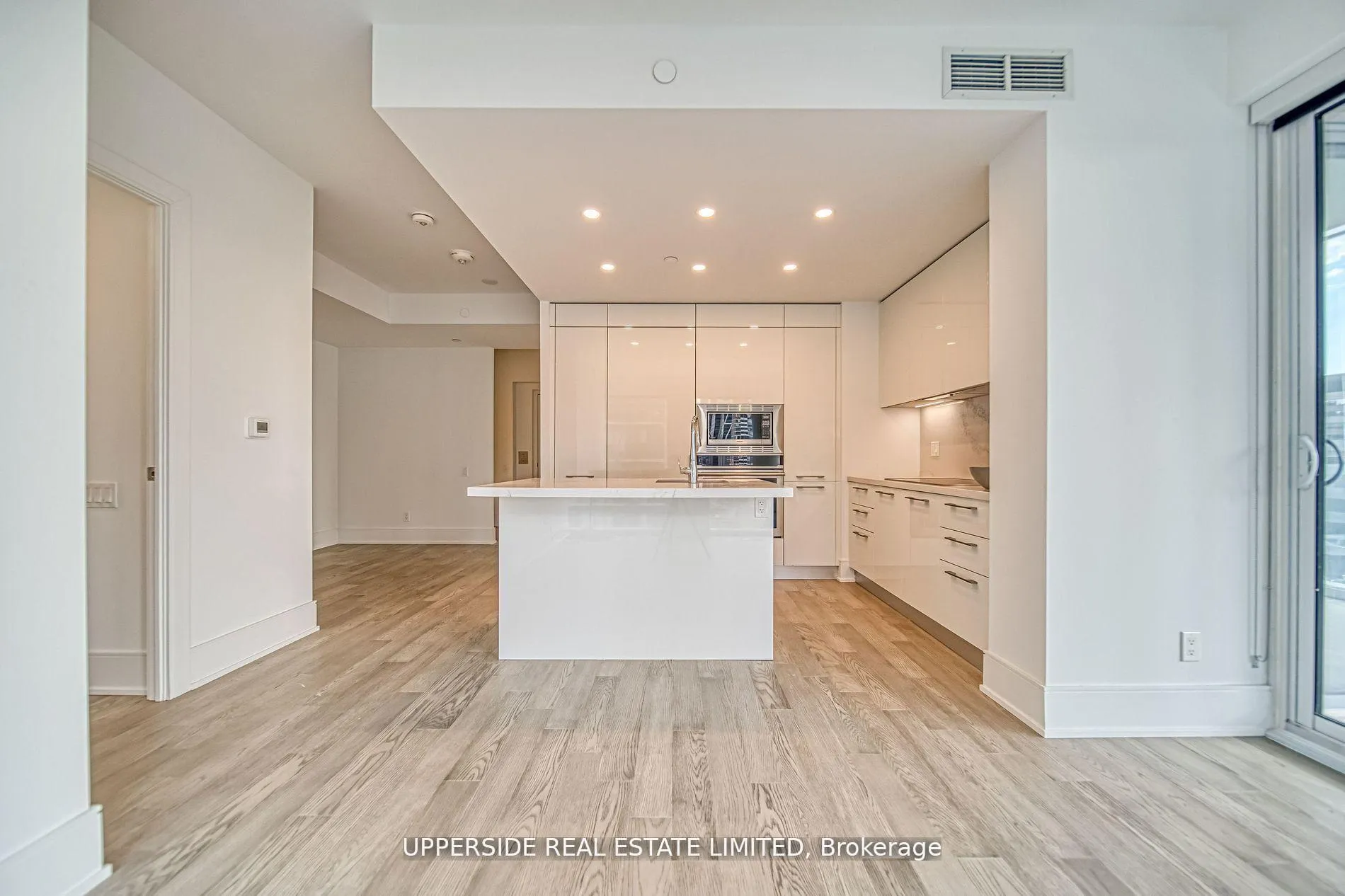 Photo 26 of Unit 1016, 1 Gloucester Street, Toronto, Church-Yonge Corridor — HOMEH