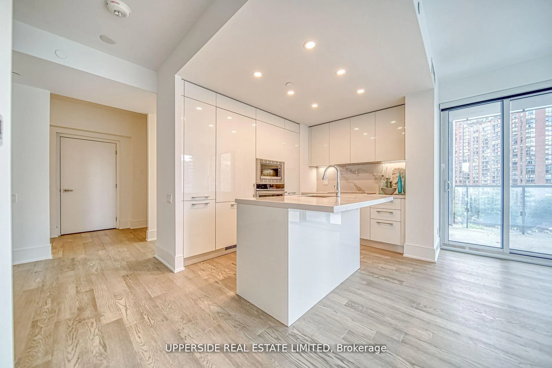 Photo 40 of Unit 1016, 1 Gloucester Street, Toronto, Church-Yonge Corridor — HOMEH