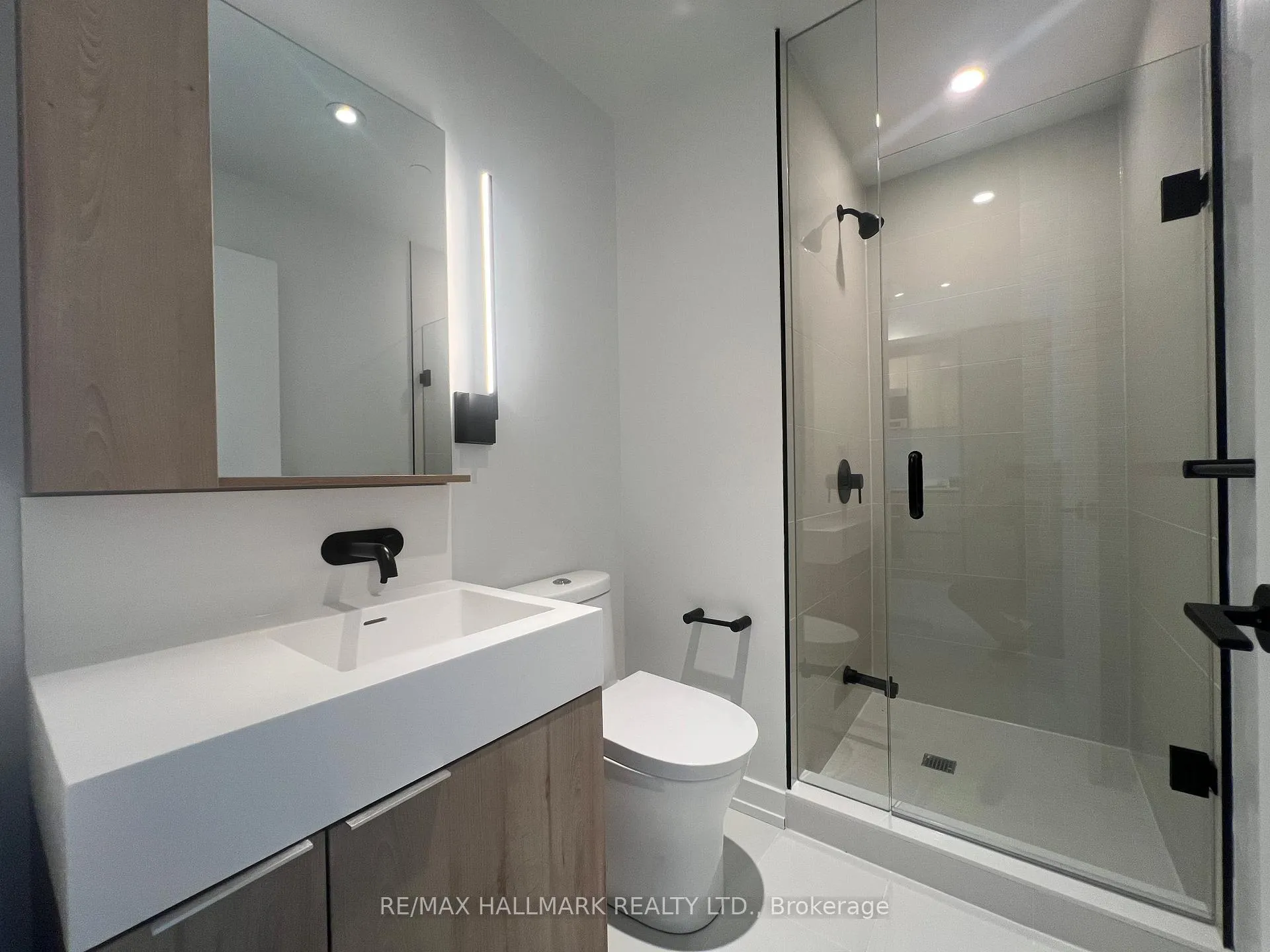 Photo 11 of Unit 2913, 117 Broadway Avenue, Toronto, Mount Pleasant East — HOMEH