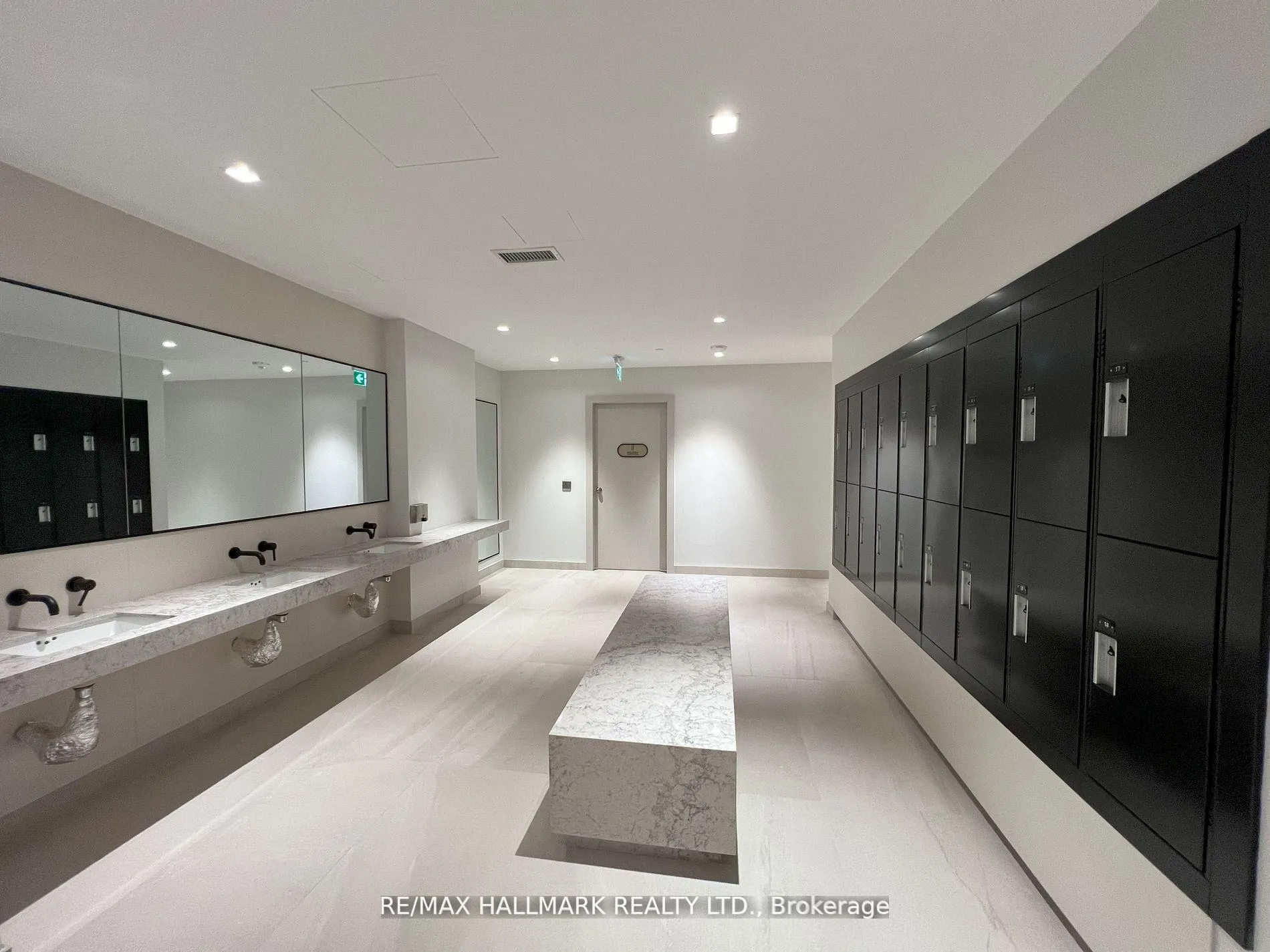 Photo 26 of Unit 2913, 117 Broadway Avenue, Toronto, Mount Pleasant East — HOMEH