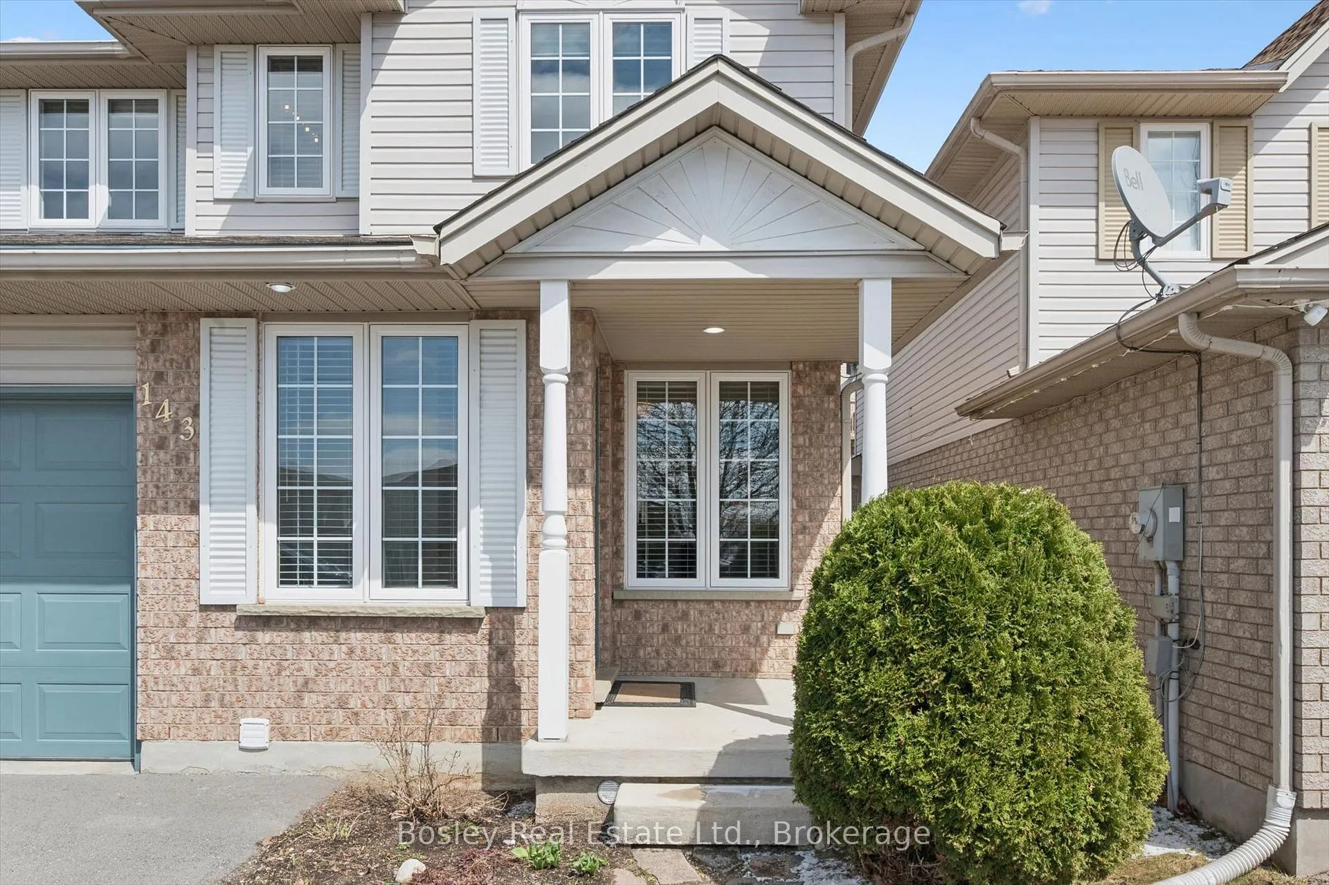 Photo 3 of 143 Bradson Drive, Guelph, Grange Road — HOMEH