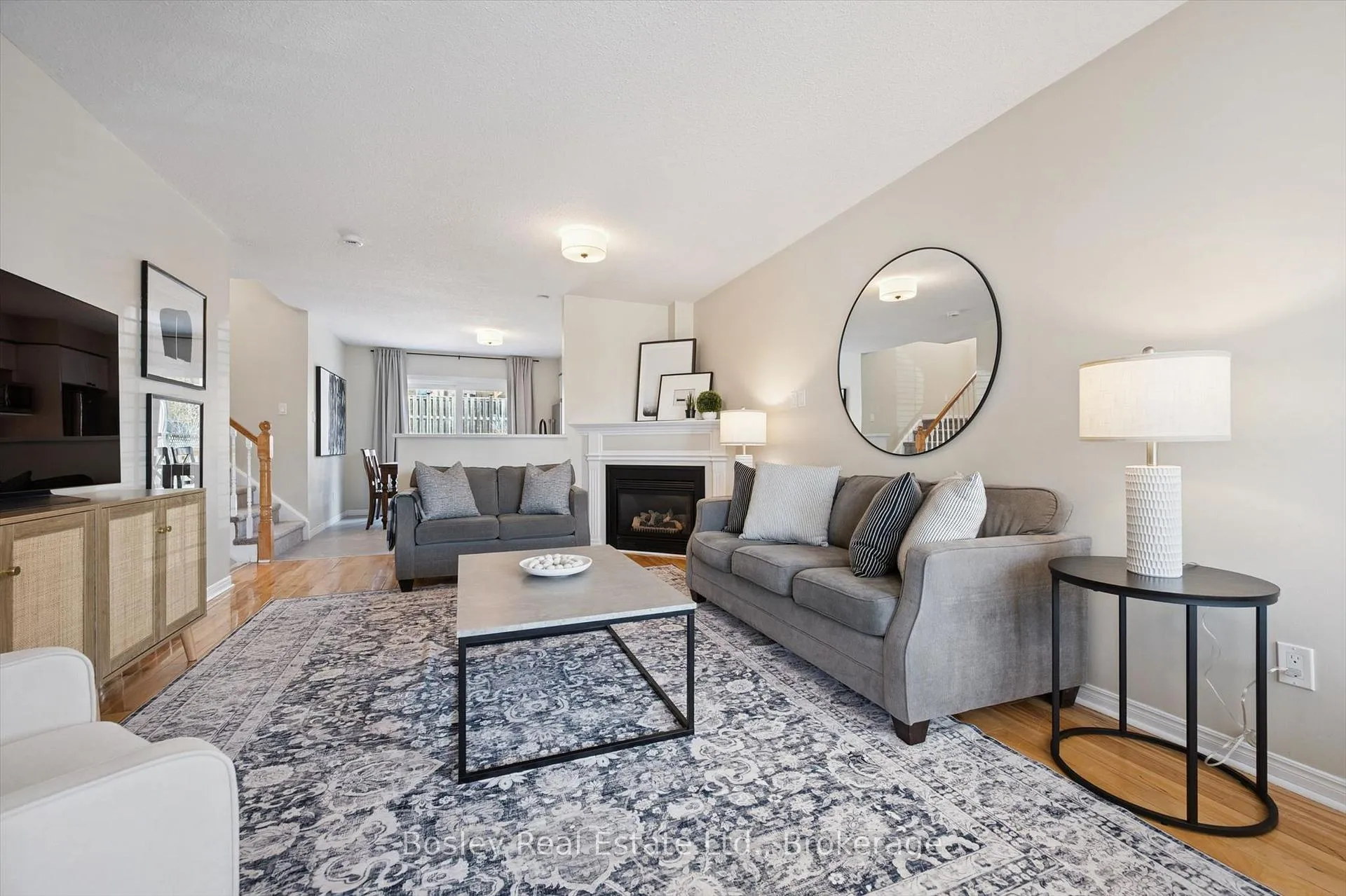 Photo 7 of 143 Bradson Drive, Guelph, Grange Road — HOMEH