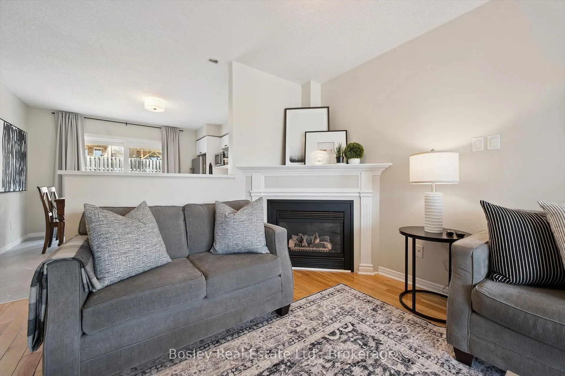 Photo 10 of 143 Bradson Drive, Guelph, Grange Road — HOMEH