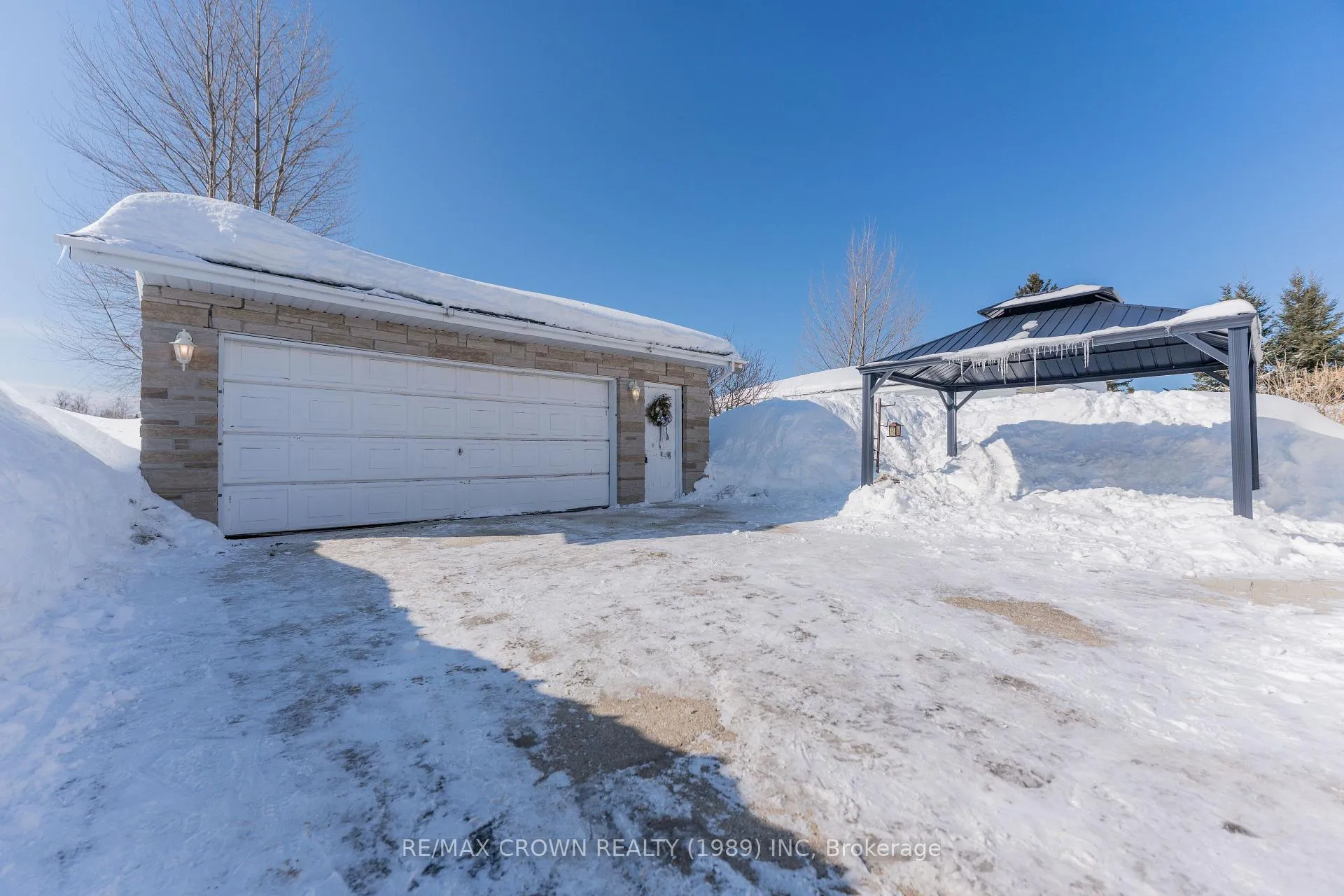 Photo 3 of 5 Migneault Avenue, Kapuskasing — HOMEH