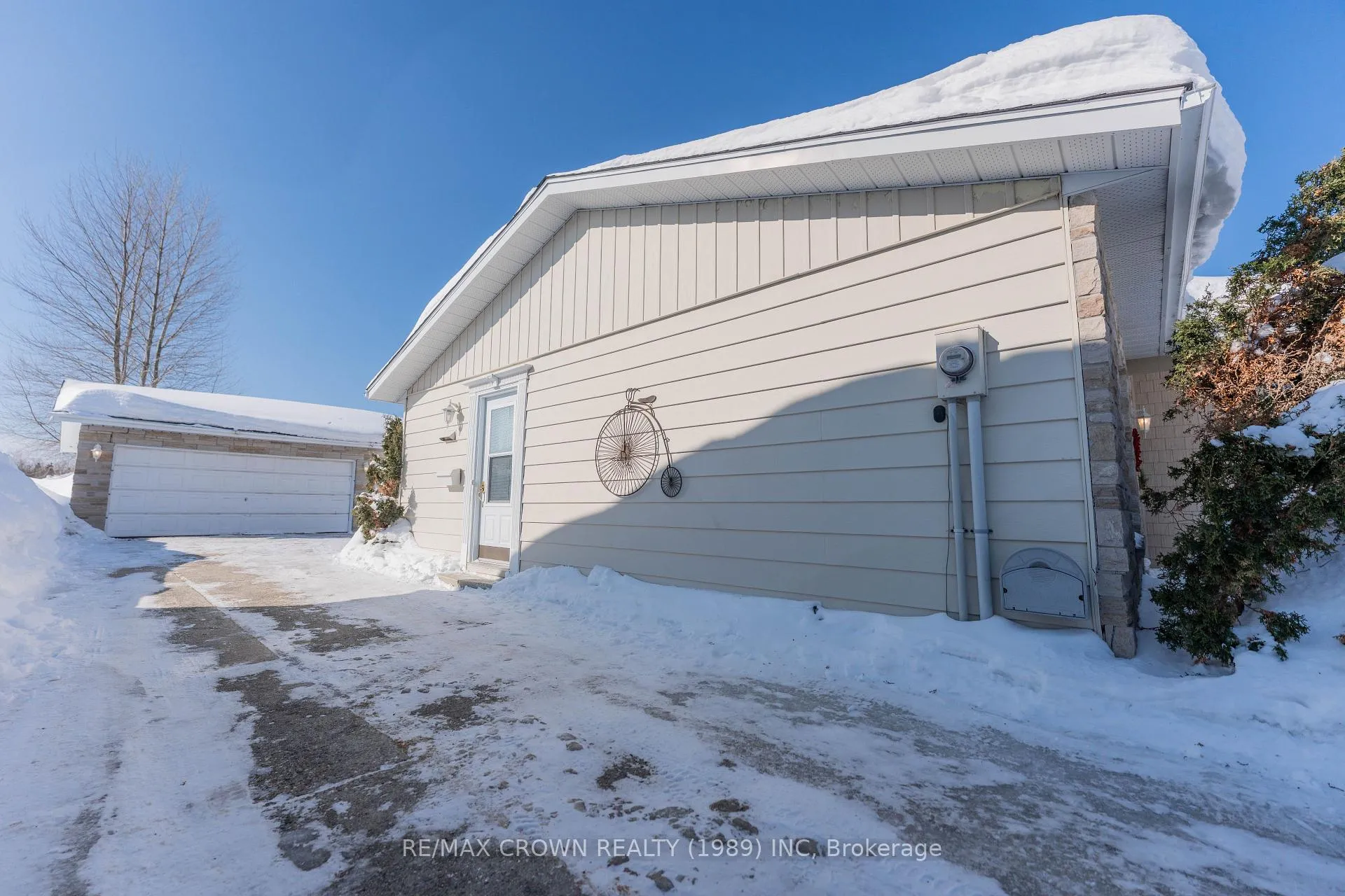 Photo 44 of 5 Migneault Avenue, Kapuskasing — HOMEH