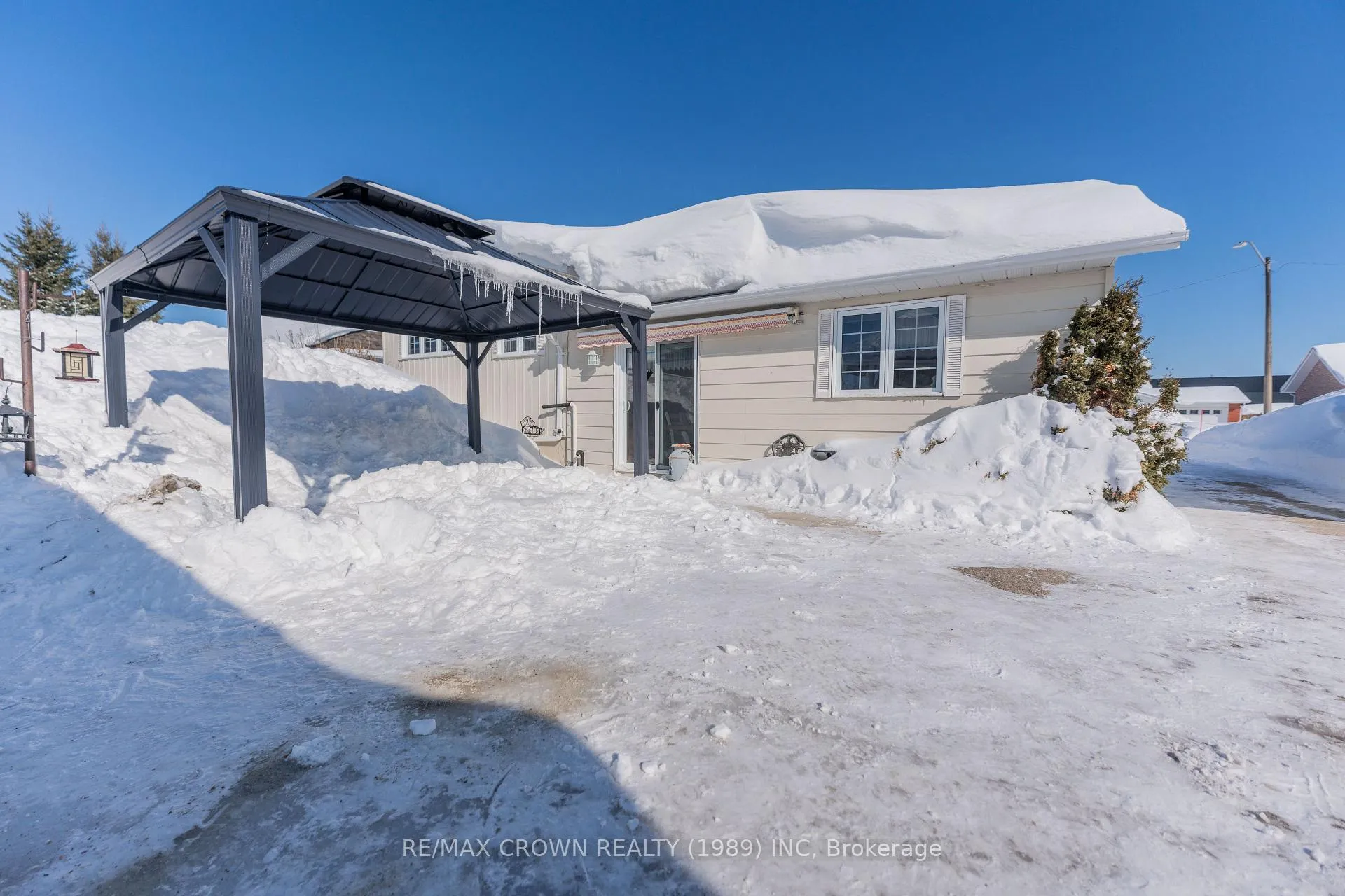 Photo 45 of 5 Migneault Avenue, Kapuskasing — HOMEH