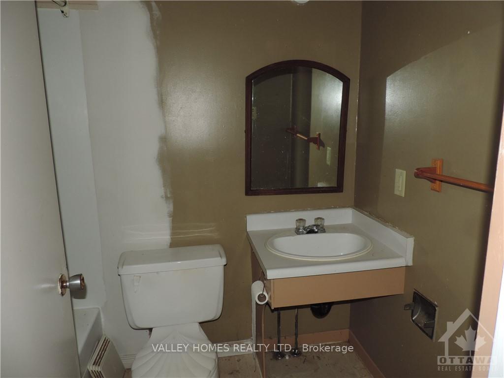Photo 6 of 340 Pattie Drive, Carleton Place — HOMEH