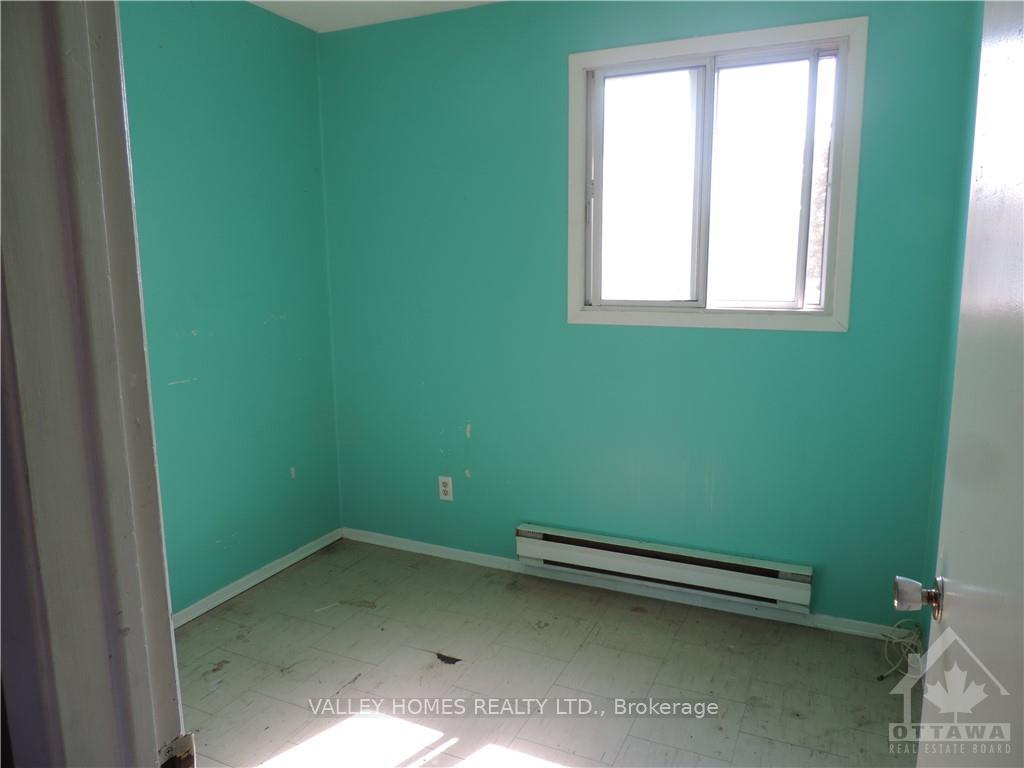 Photo 8 of 340 Pattie Drive, Carleton Place — HOMEH