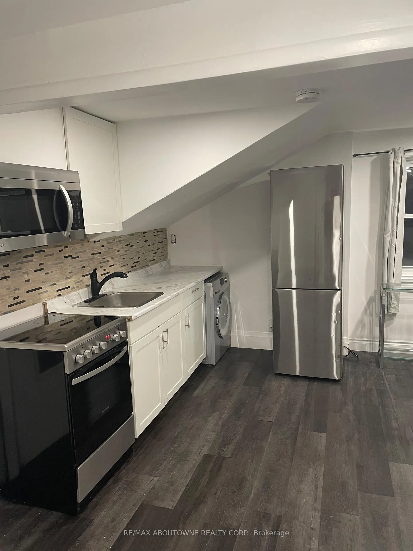 Photo 7 of Unit 4, 85 Wilson Street, Hamilton, Beasley — HOMEH