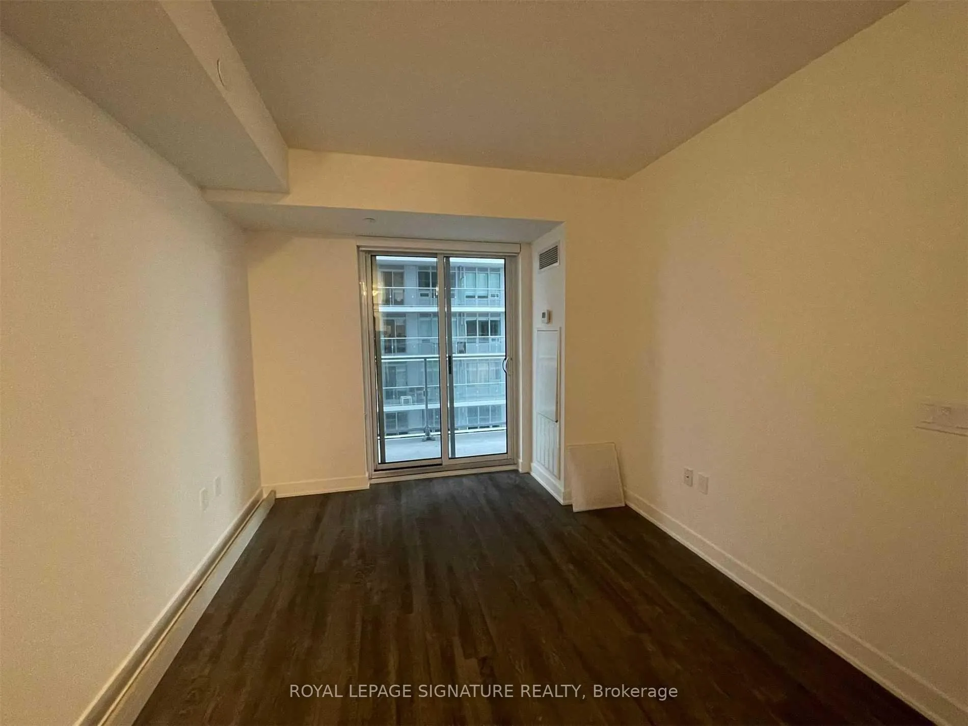 Photo 6 of Unit 2516, 195 Redpath Avenue, Toronto, Mount Pleasant West — HOMEH