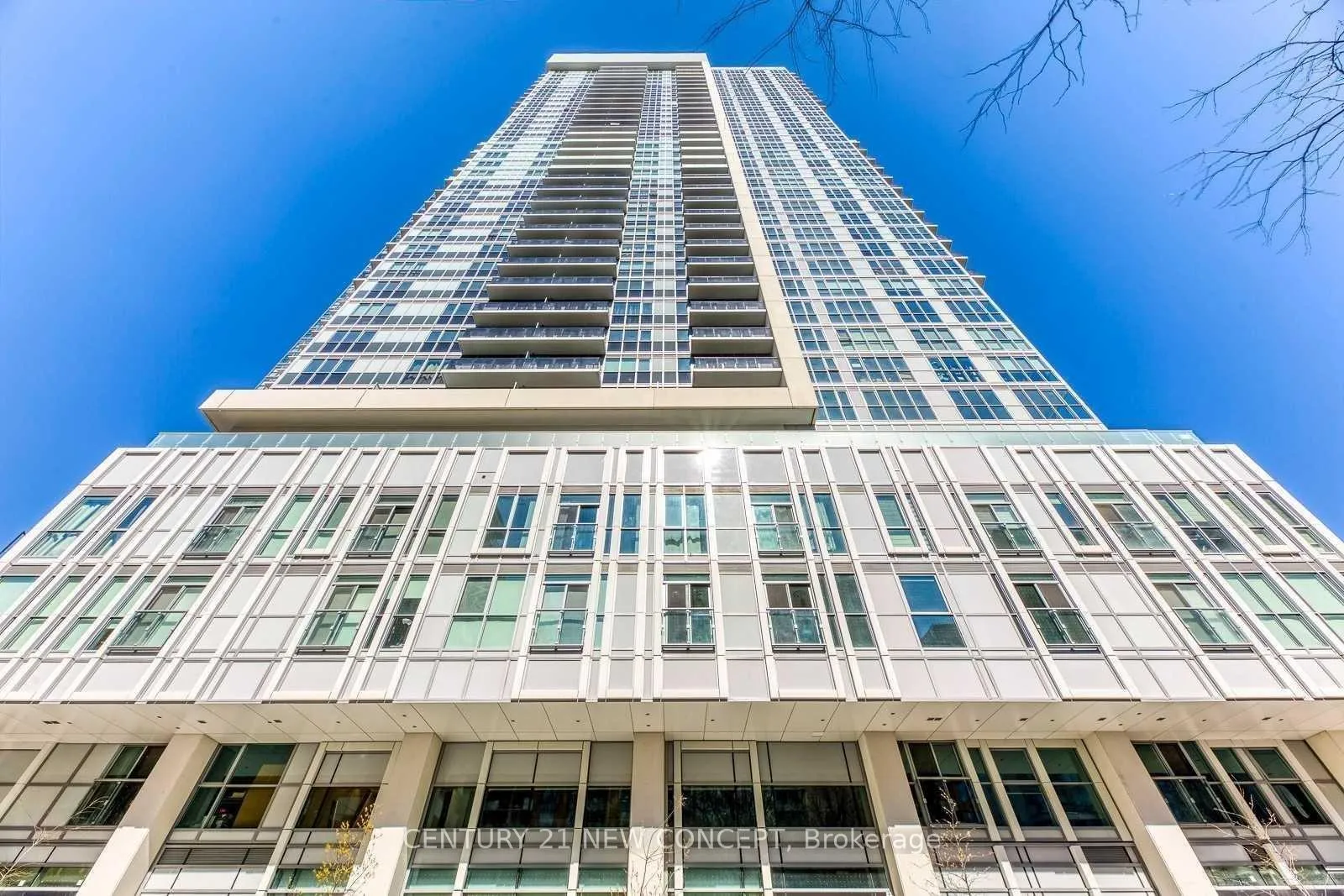 Front of Unit 3004, 77 Mutual Street
