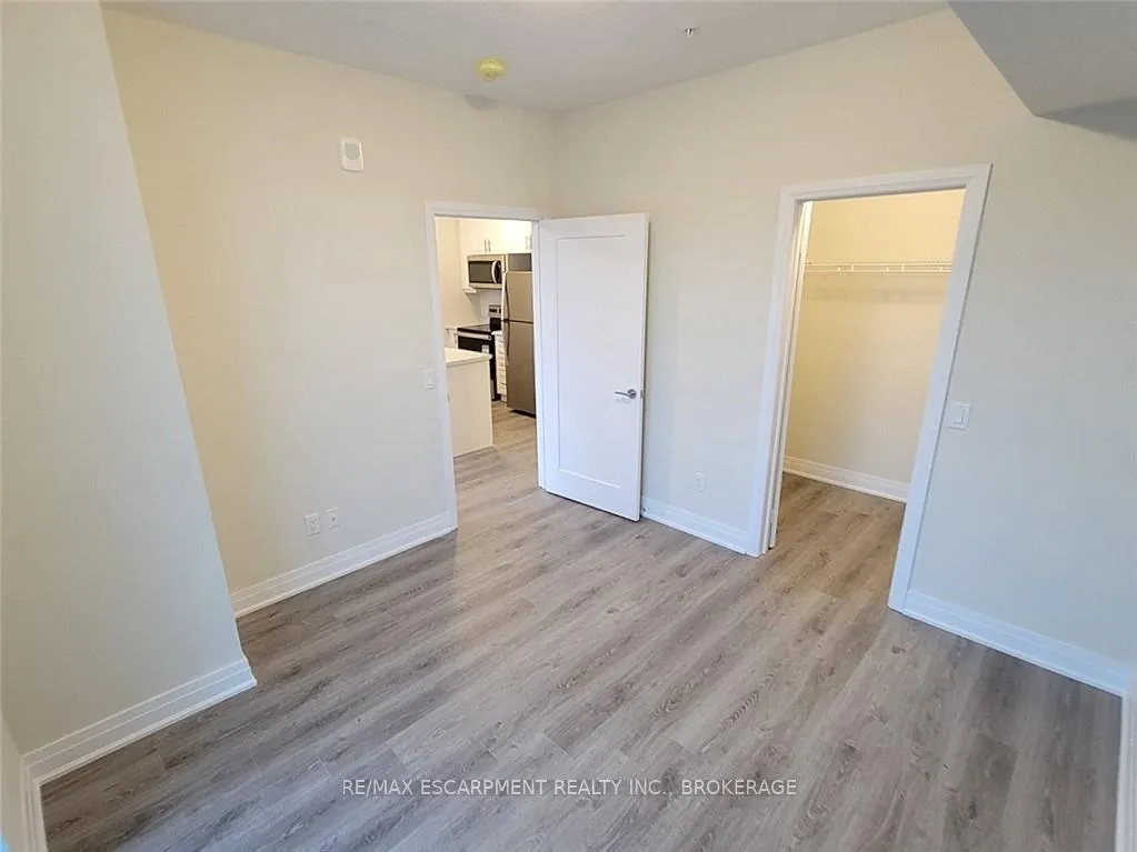 Photo 8 of Unit 546, 16 Concord Place, Grimsby, Grimsby Beach — HOMEH