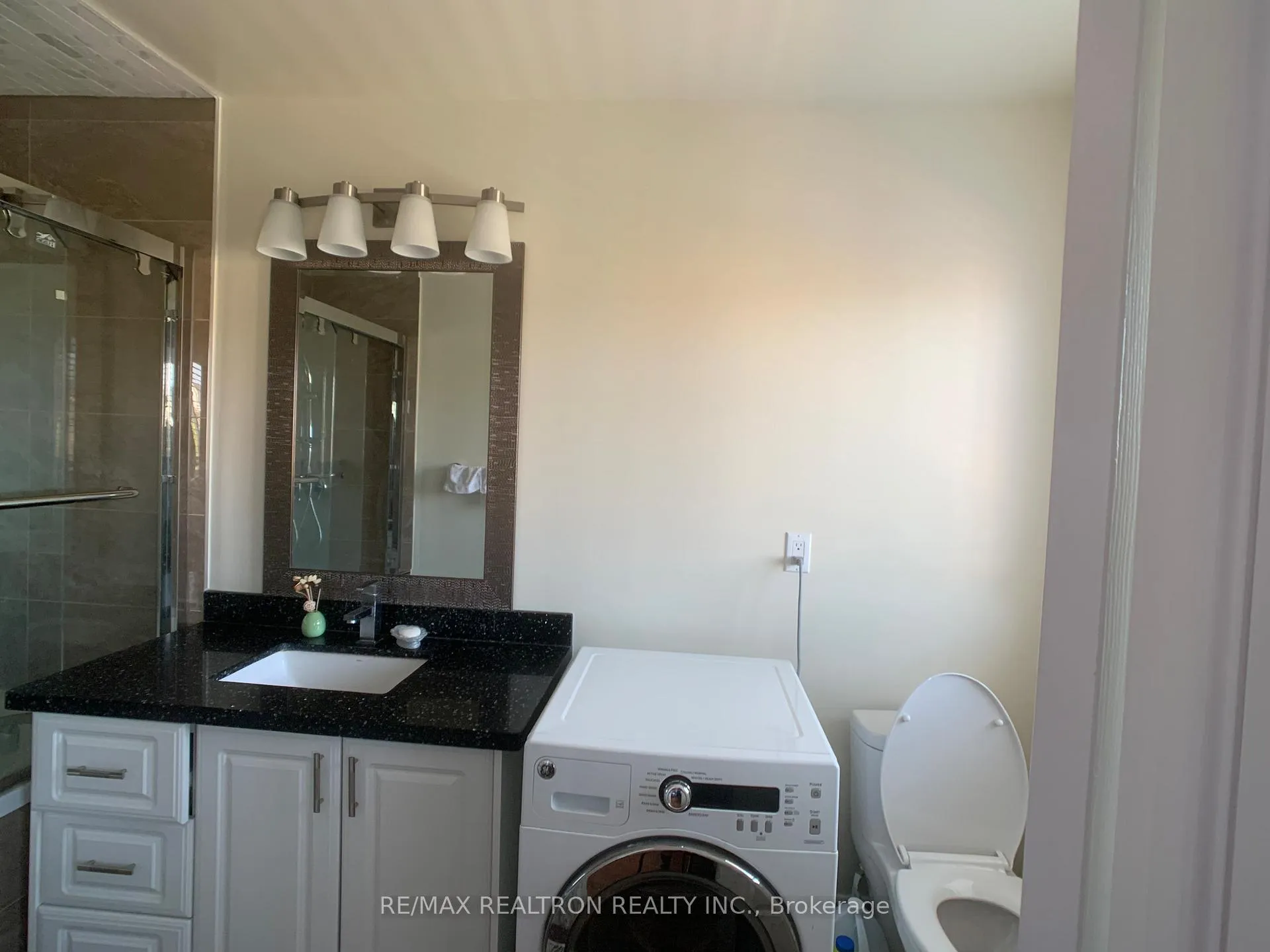 Photo 17 of 168 Town Centre Boulevard, Markham, Unionville — HOMEH