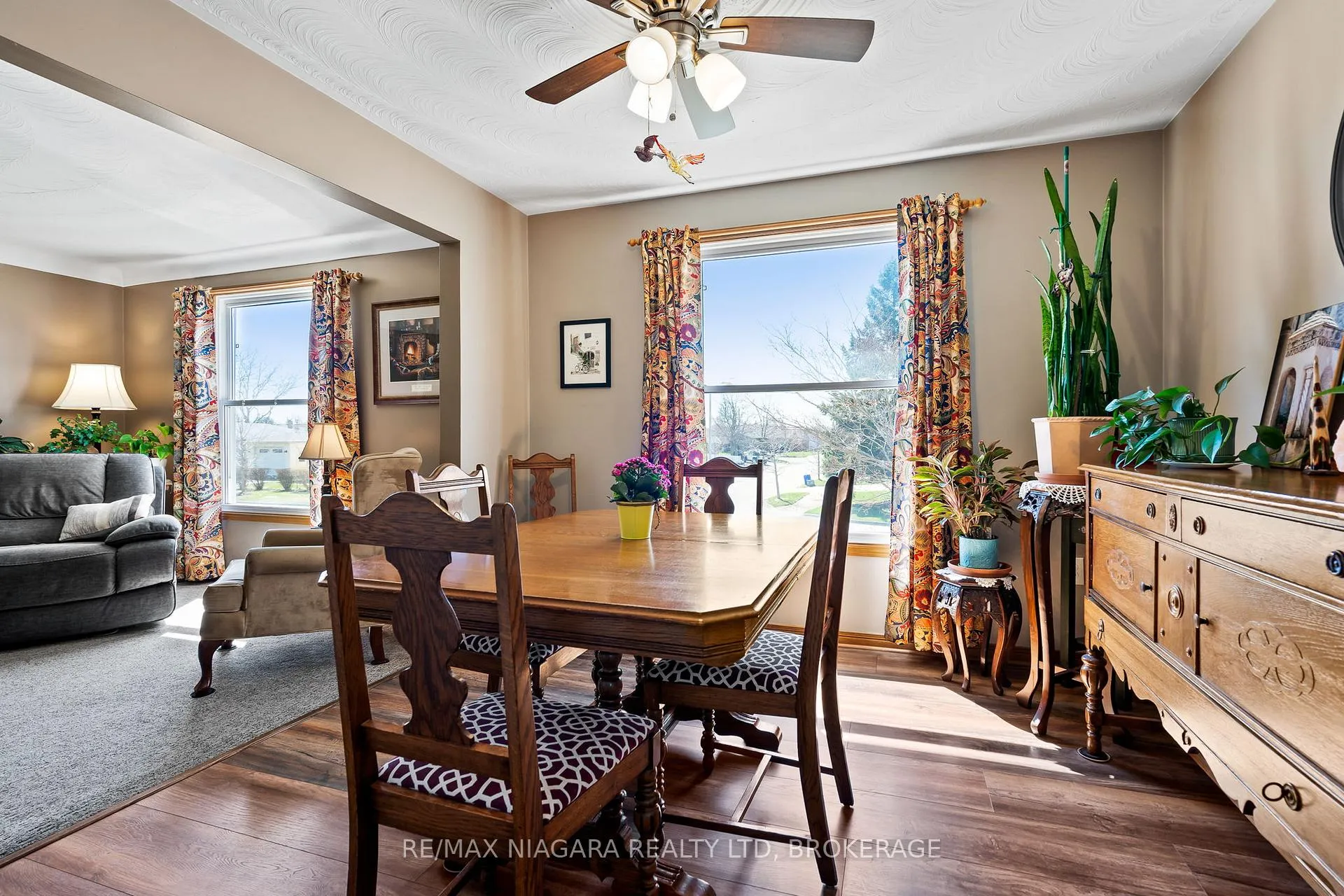 Photo 9 of 7847 Swan Street, Niagara Falls, Ascot — HOMEH