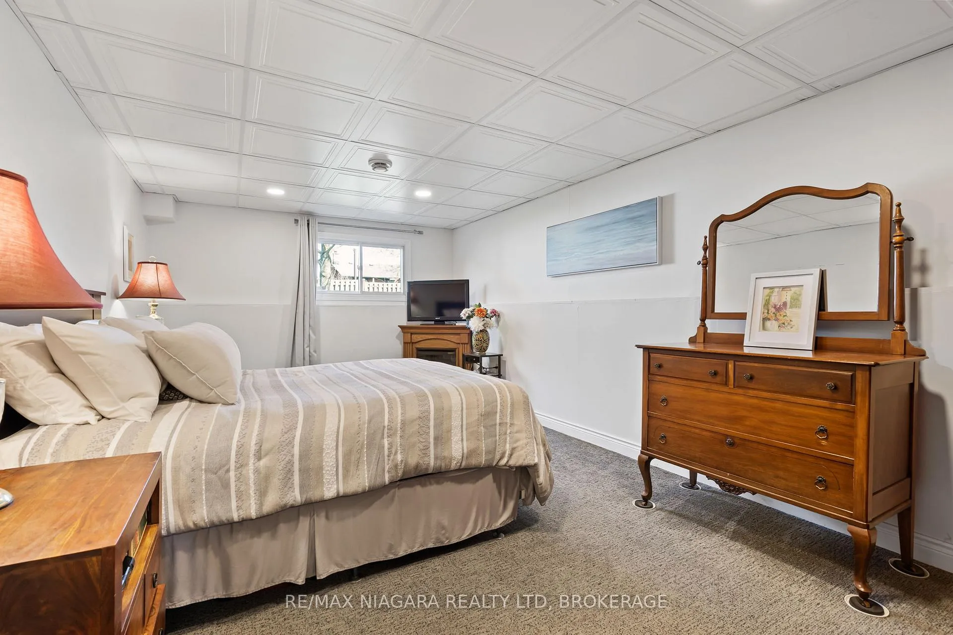 Photo 22 of 7847 Swan Street, Niagara Falls, Ascot — HOMEH