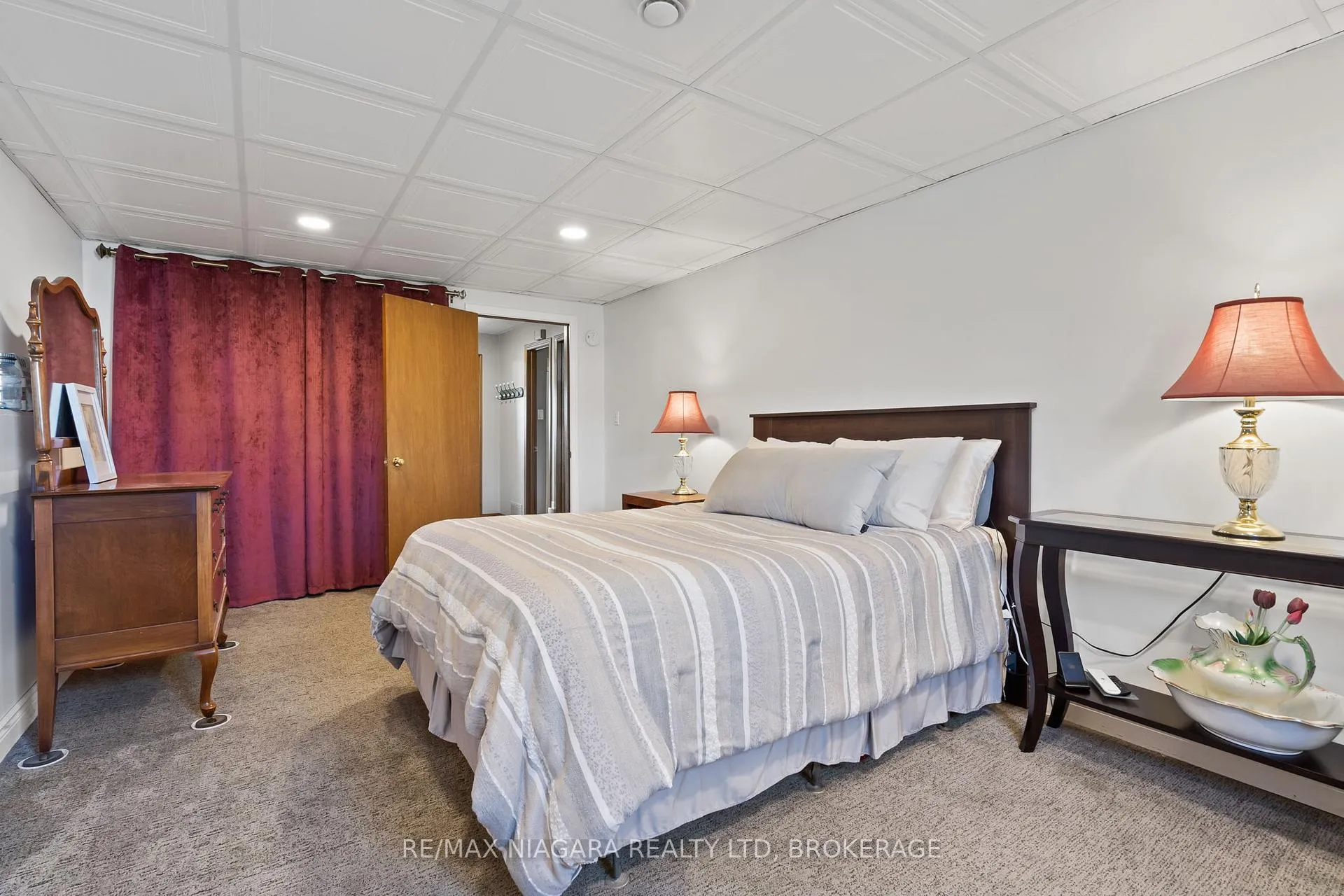 Photo 23 of 7847 Swan Street, Niagara Falls, Ascot — HOMEH