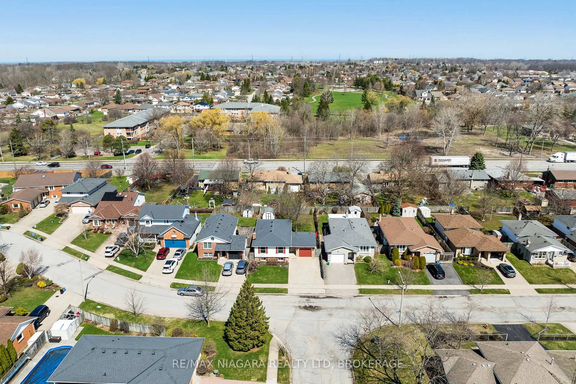 Photo 31 of 7847 Swan Street, Niagara Falls, Ascot — HOMEH