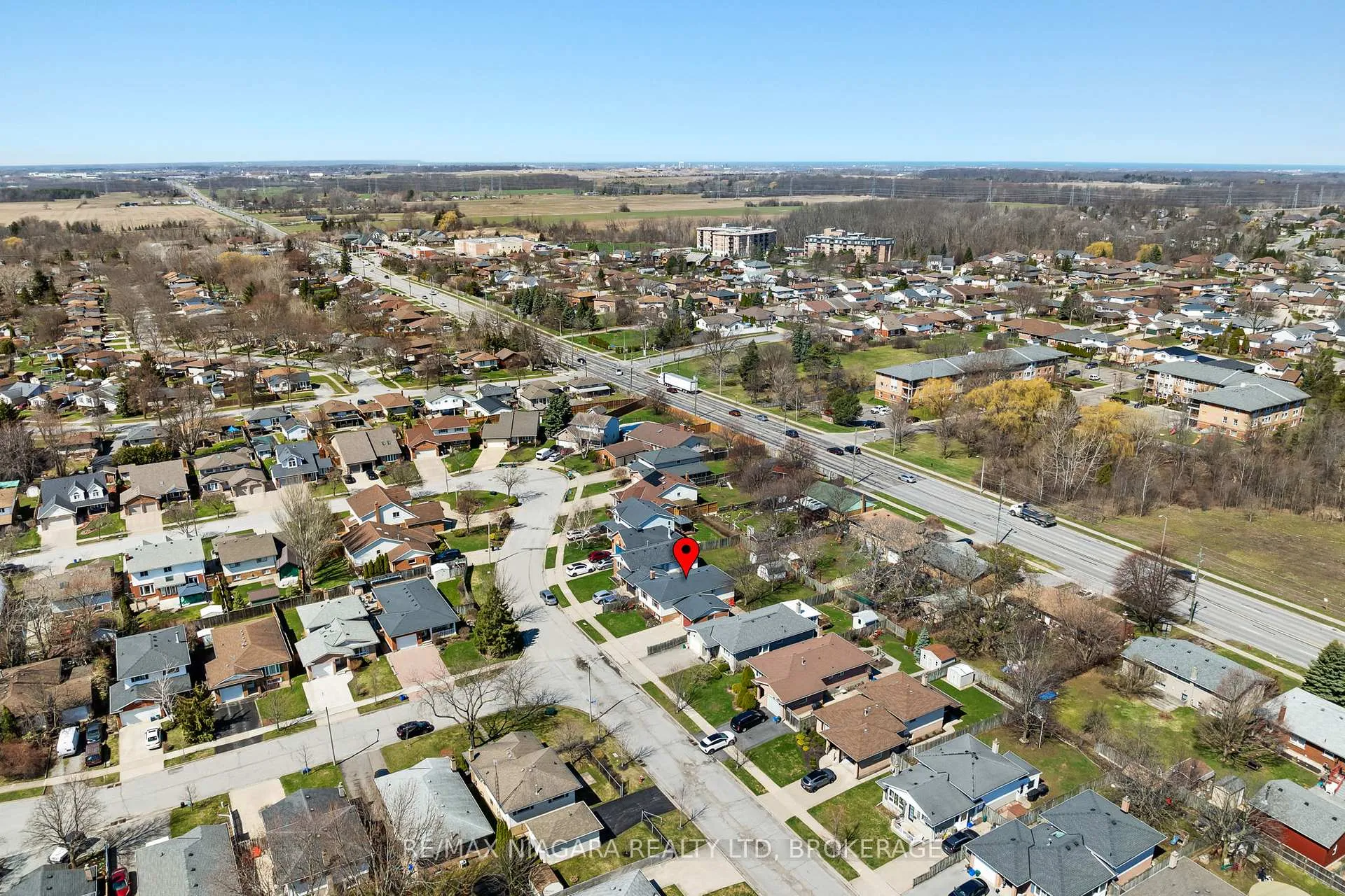 Photo 32 of 7847 Swan Street, Niagara Falls, Ascot — HOMEH