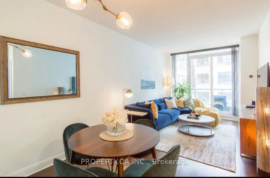 Photo 4 of Unit 423, 38 The Esplanade, Toronto, Waterfront Communities — HOMEH
