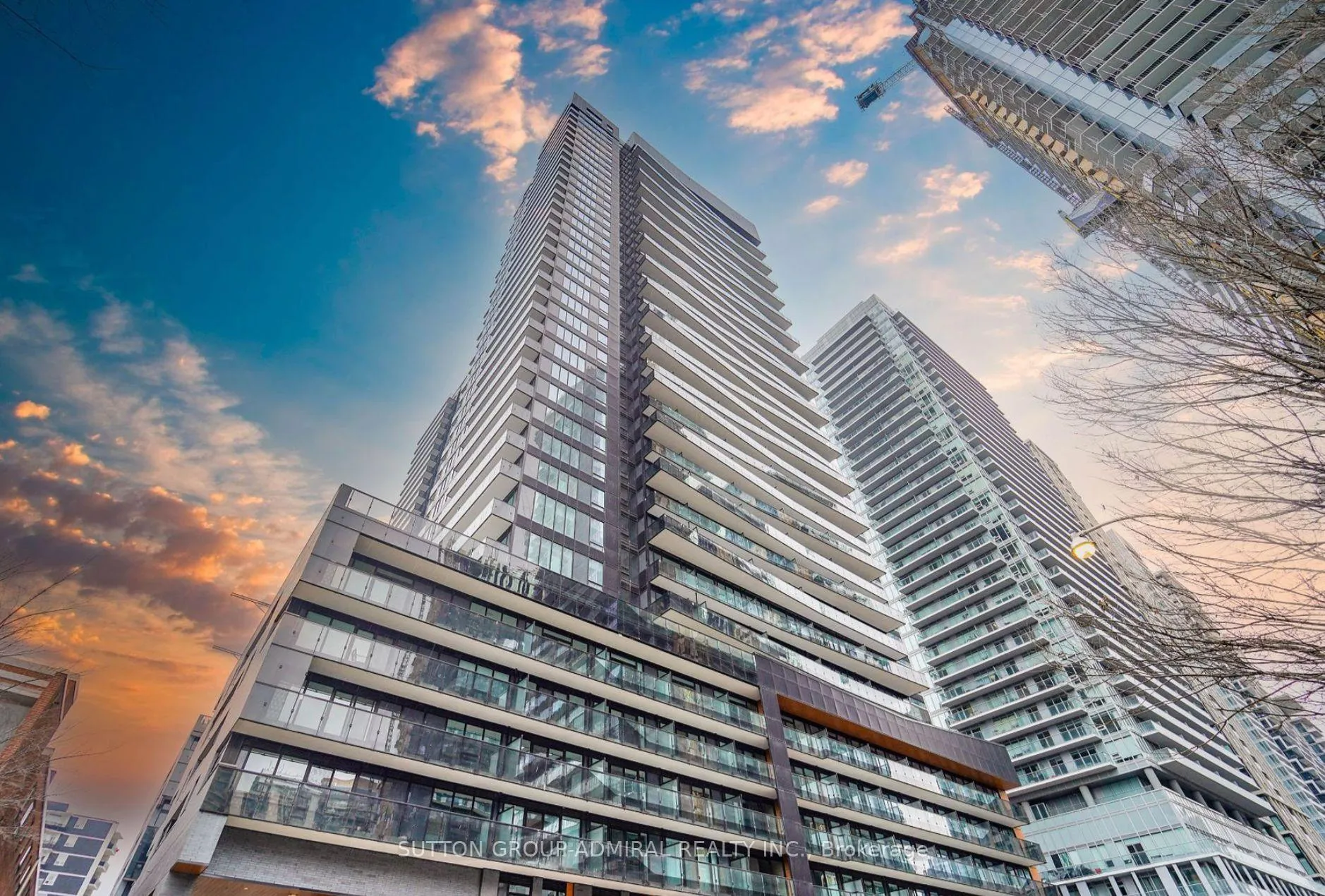 Photo 1 of Unit 3211, 117 broadway Avenue, Toronto, Mount Pleasant West — HOMEH