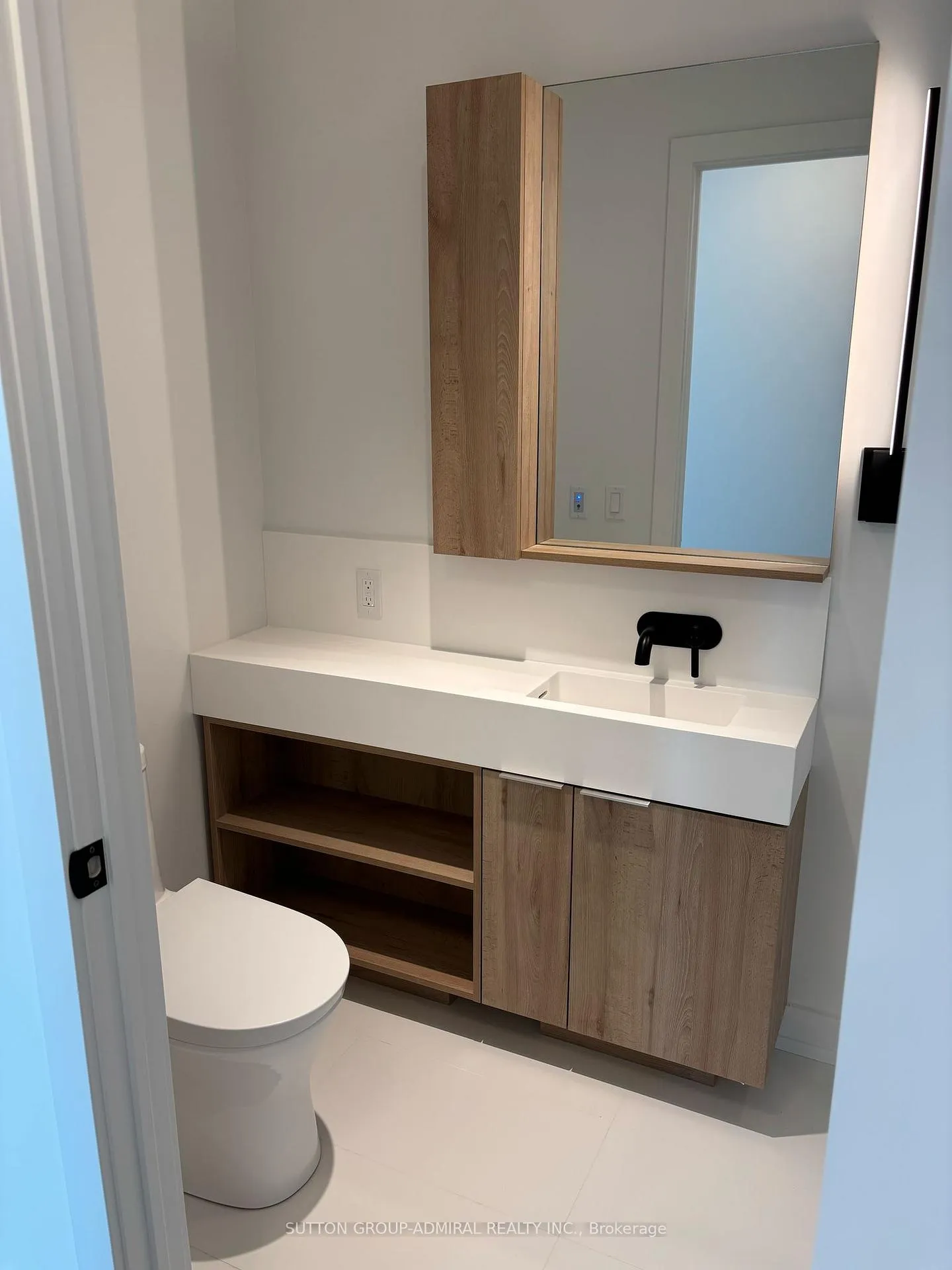 Photo 10 of Unit 3211, 117 broadway Avenue, Toronto, Mount Pleasant West — HOMEH