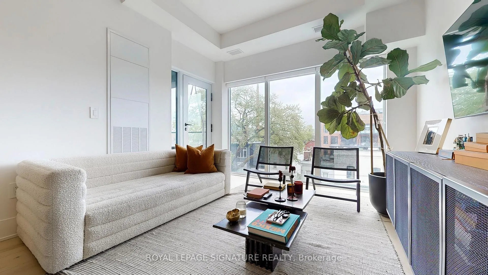 Photo 2 of Unit 312, 495 Logan Avenue, Toronto, North Riverdale — HOMEH