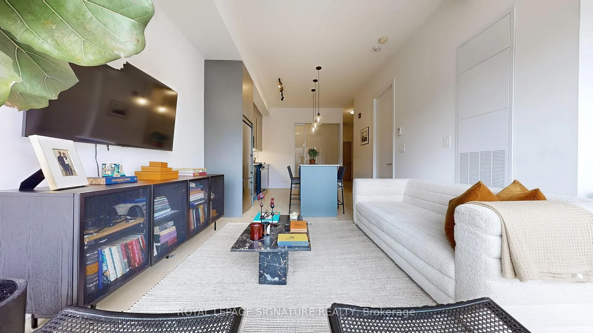 Photo 4 of Unit 312, 495 Logan Avenue, Toronto, North Riverdale — HOMEH