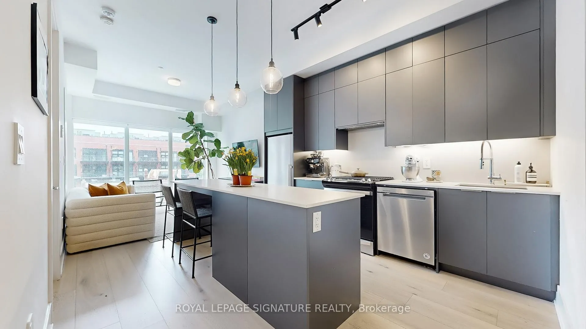 Photo 6 of Unit 312, 495 Logan Avenue, Toronto, North Riverdale — HOMEH