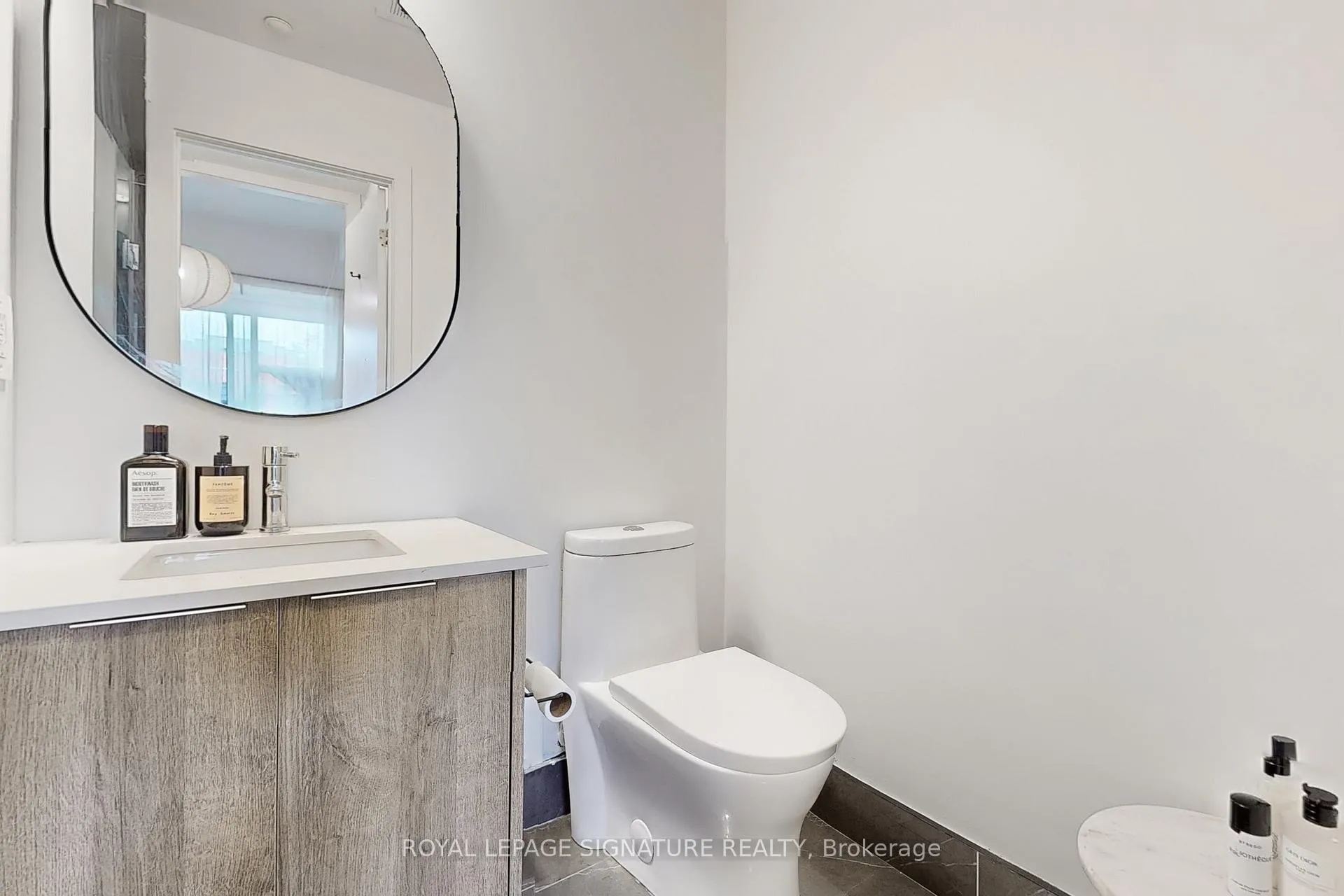 Photo 14 of Unit 312, 495 Logan Avenue, Toronto, North Riverdale — HOMEH