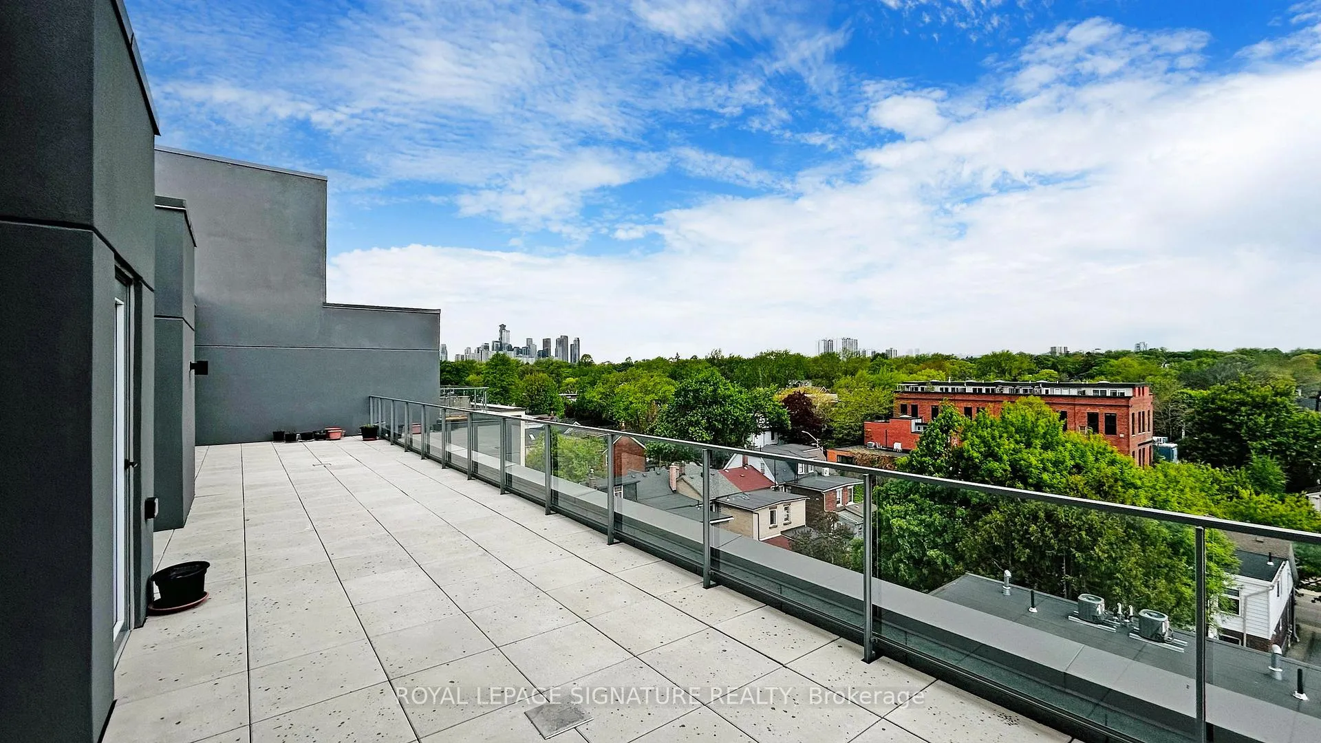 Photo 17 of Unit 312, 495 Logan Avenue, Toronto, North Riverdale — HOMEH