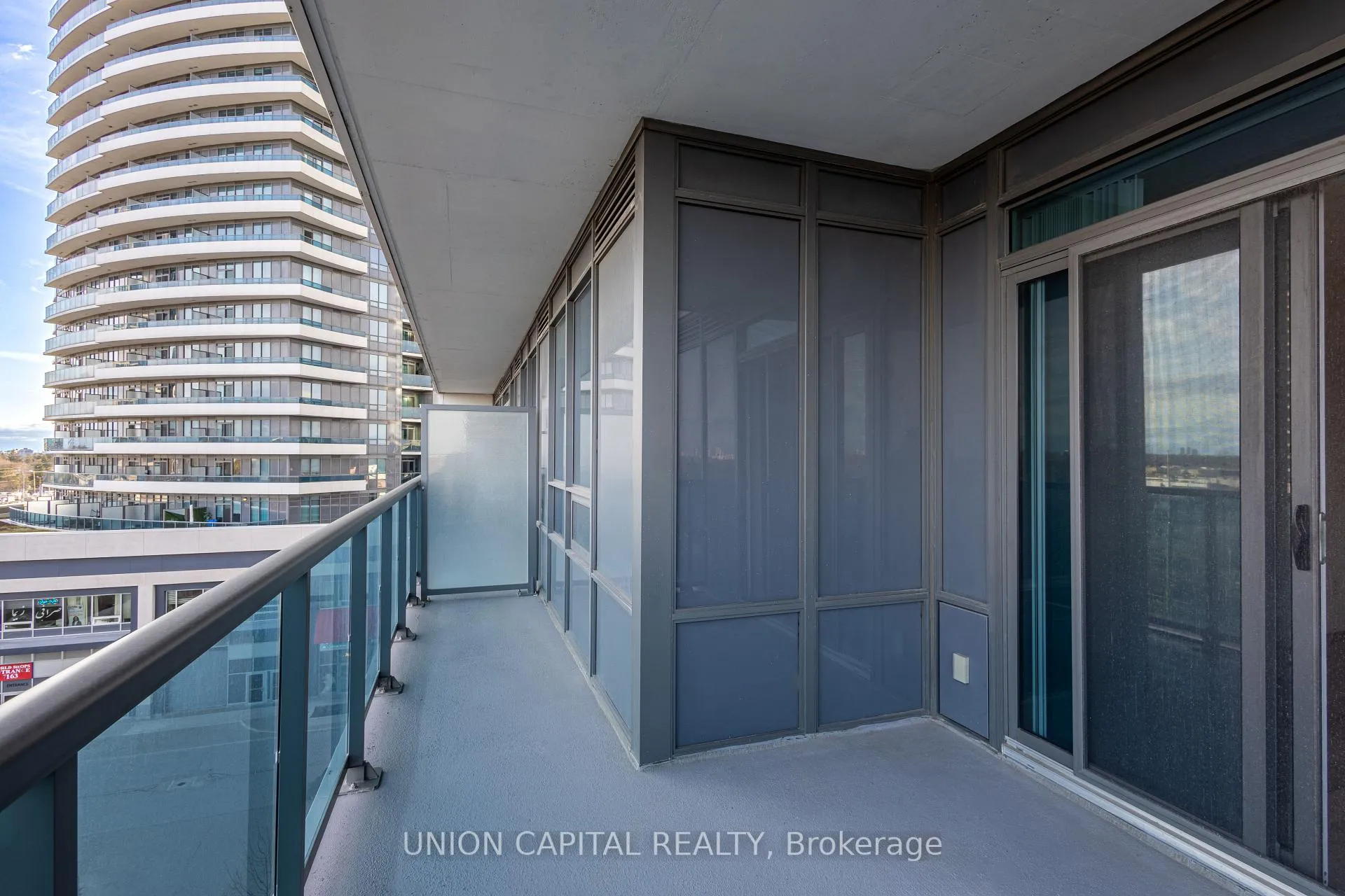 Photo 18 of Unit 627, 7165 Yonge Street, Markham, Thornhill — HOMEH