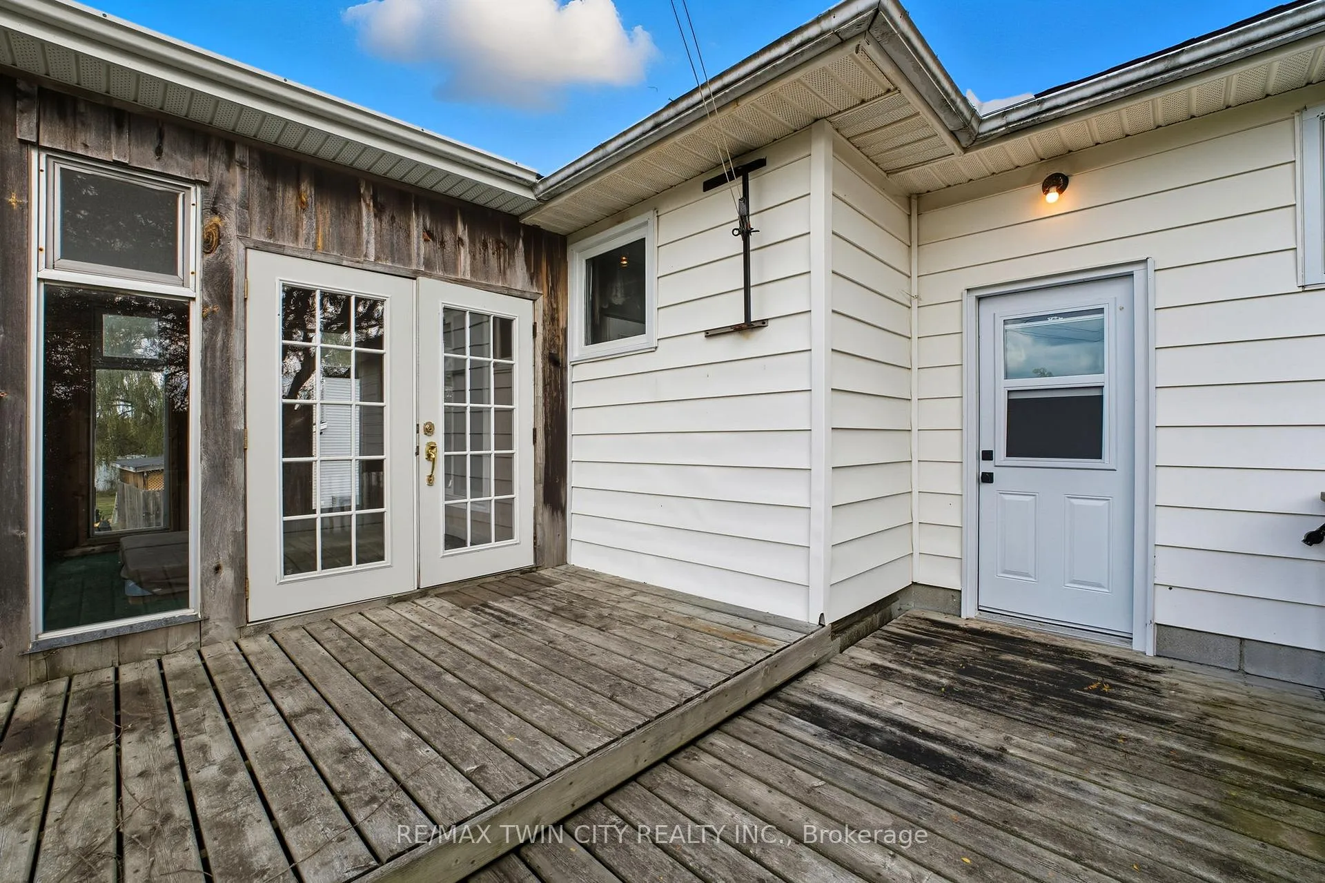 Photo 25 of 2091 Concession 6 Road W, Hamilton, Rural Flamborough — HOMEH