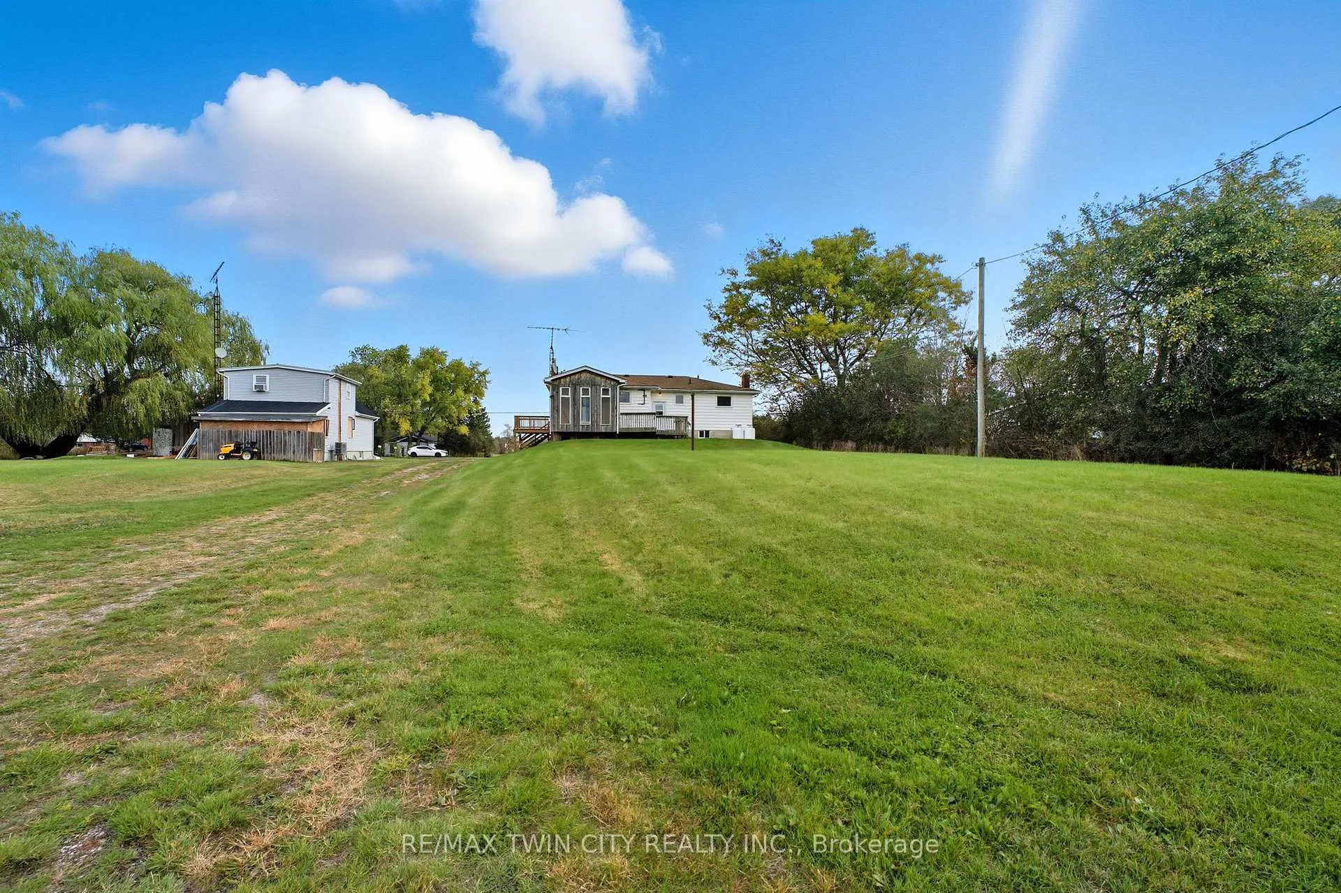 Photo 33 of 2091 Concession 6 Road W, Hamilton, Rural Flamborough — HOMEH