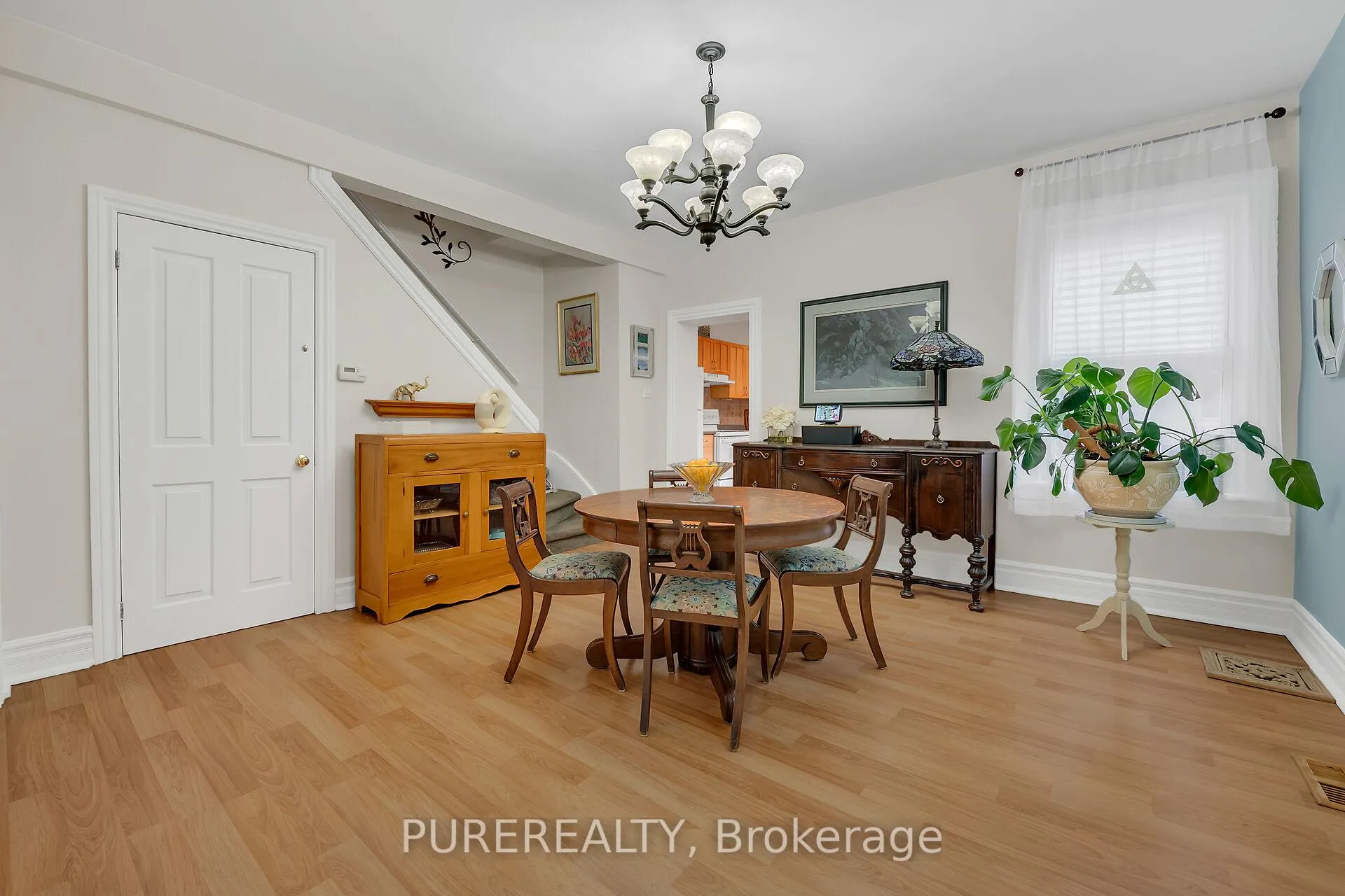 Photo 3 of 91 Pearl Street S, Hamilton, Kirkendall — HOMEH