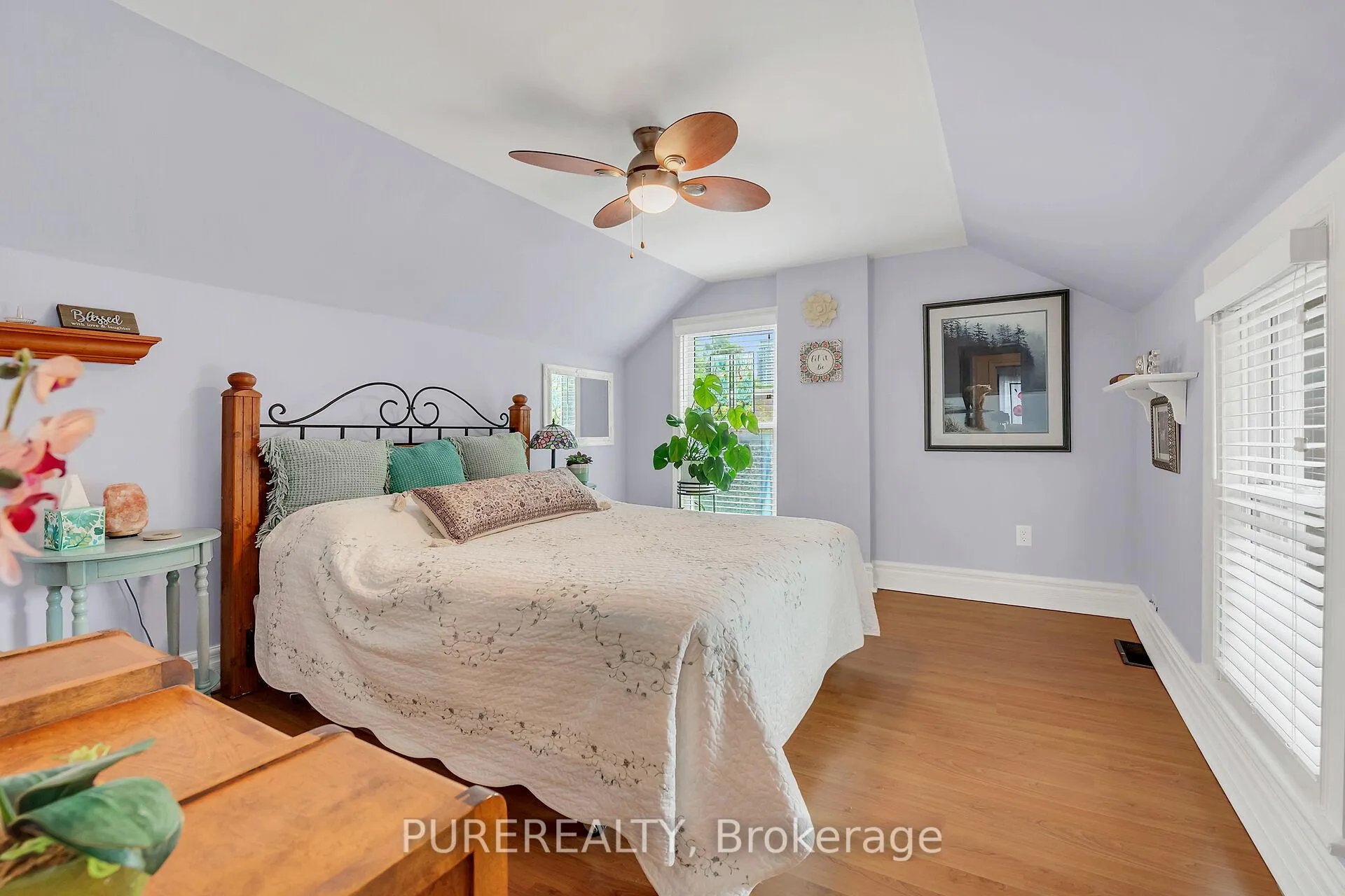 Photo 16 of 91 Pearl Street S, Hamilton, Kirkendall — HOMEH