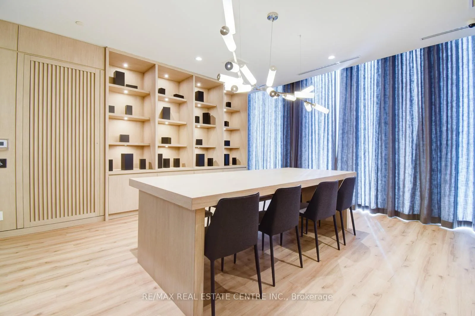 Photo 37 of Unit 202, 215 Veterans Drive, Brampton, Northwest Brampton — HOMEH