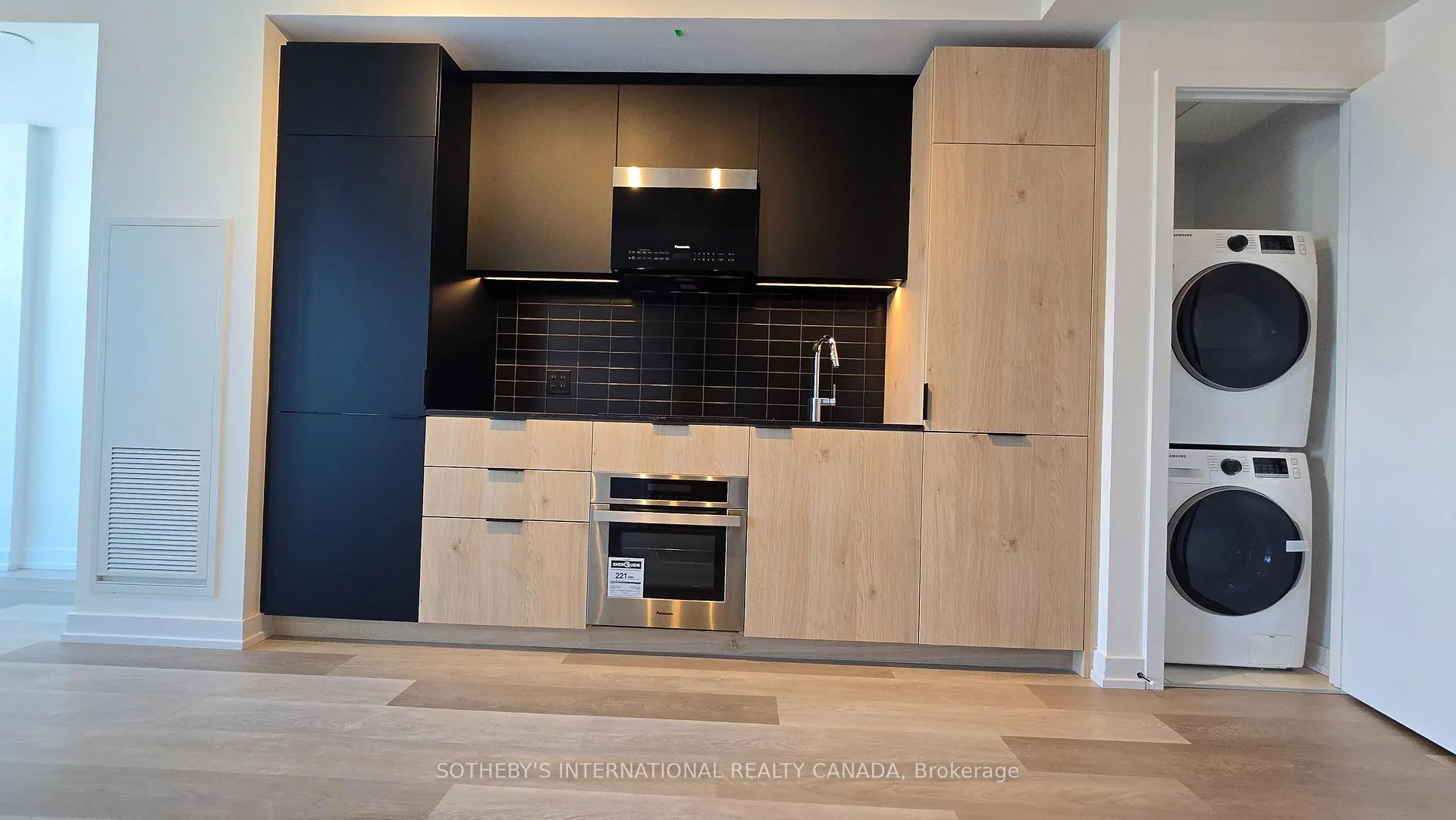 Photo 4 of Unit LP12, 28 Eastern Avenue, Toronto, Moss Park — HOMEH