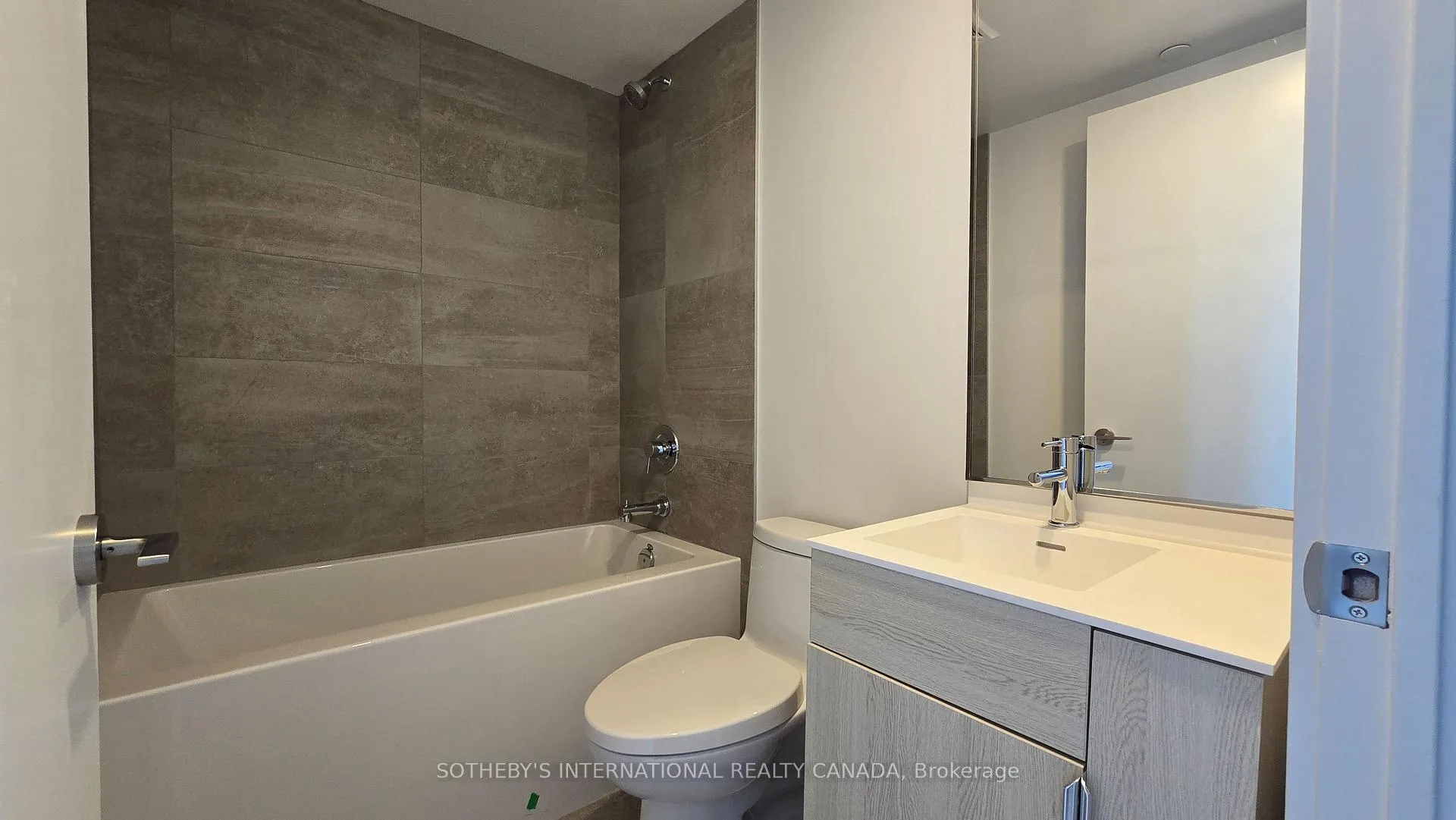 Photo 6 of Unit LP12, 28 Eastern Avenue, Toronto, Moss Park — HOMEH