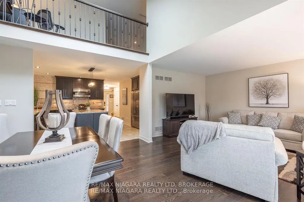 Photo 11 of Unit 9, 7 Gibson Place, St. Catharines, Downtown — HOMEH