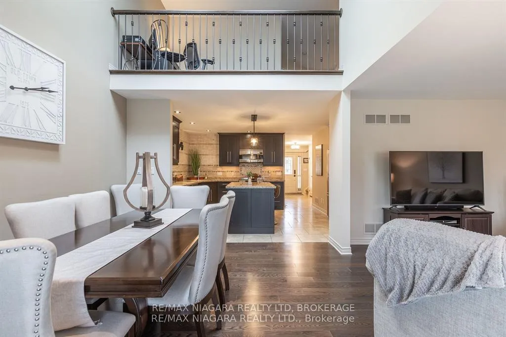 Photo 12 of Unit 9, 7 Gibson Place, St. Catharines, Downtown — HOMEH