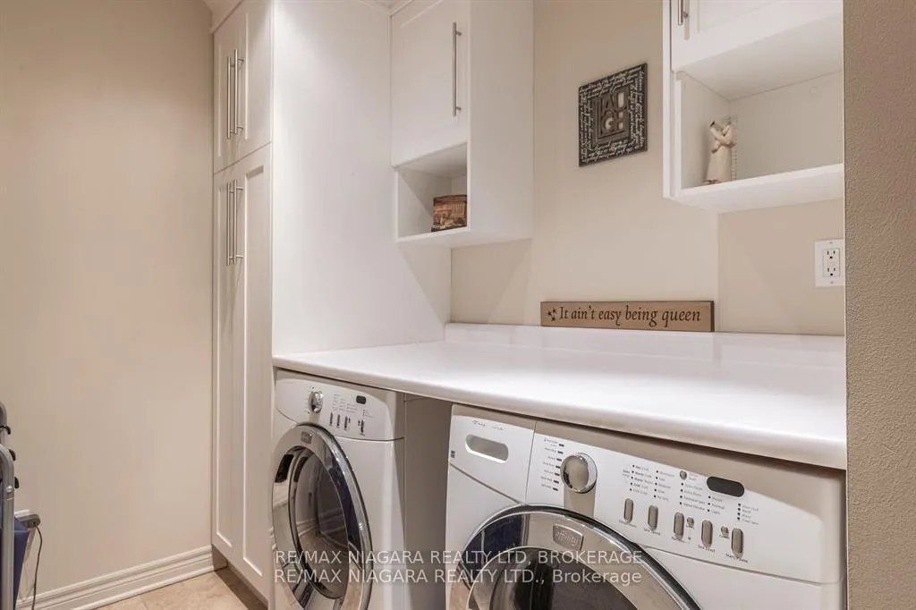 Photo 18 of Unit 9, 7 Gibson Place, St. Catharines, Downtown — HOMEH