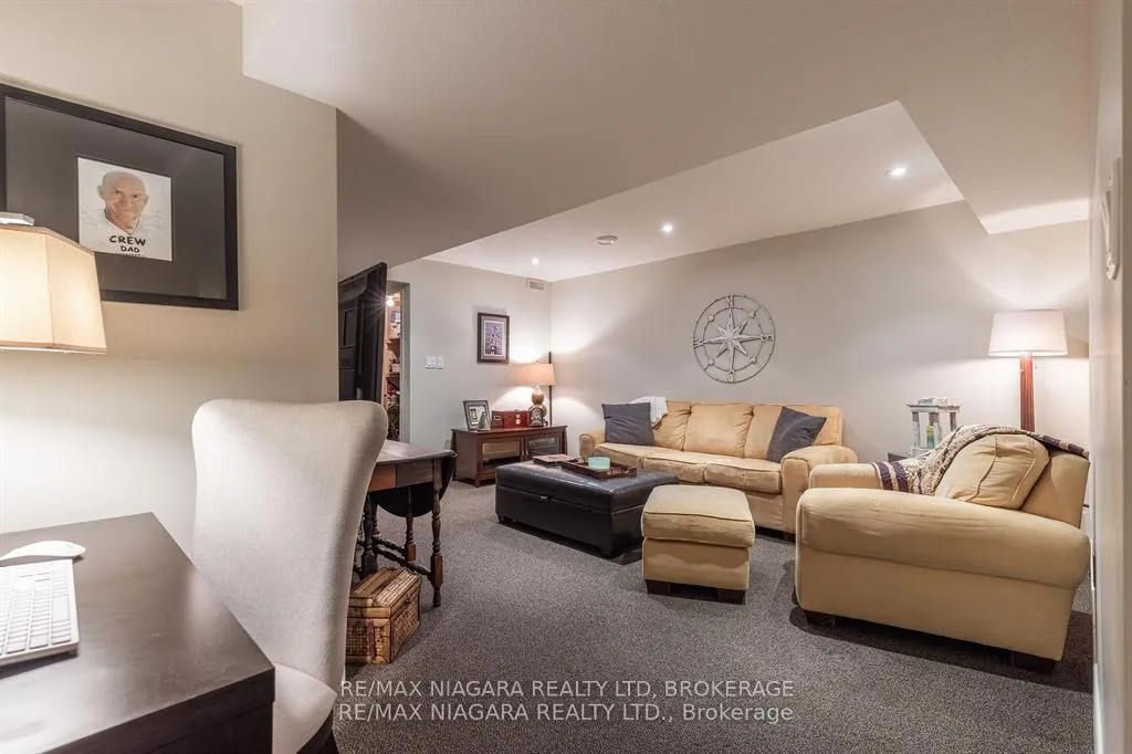 Photo 30 of Unit 9, 7 Gibson Place, St. Catharines, Downtown — HOMEH