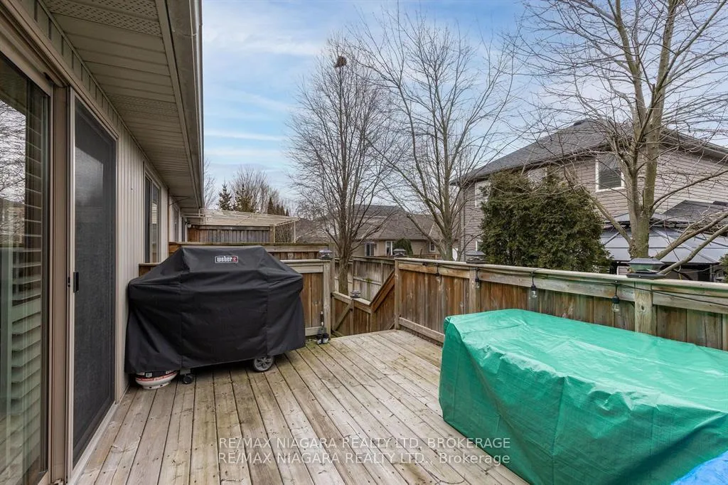 Photo 35 of Unit 9, 7 Gibson Place, St. Catharines, Downtown — HOMEH