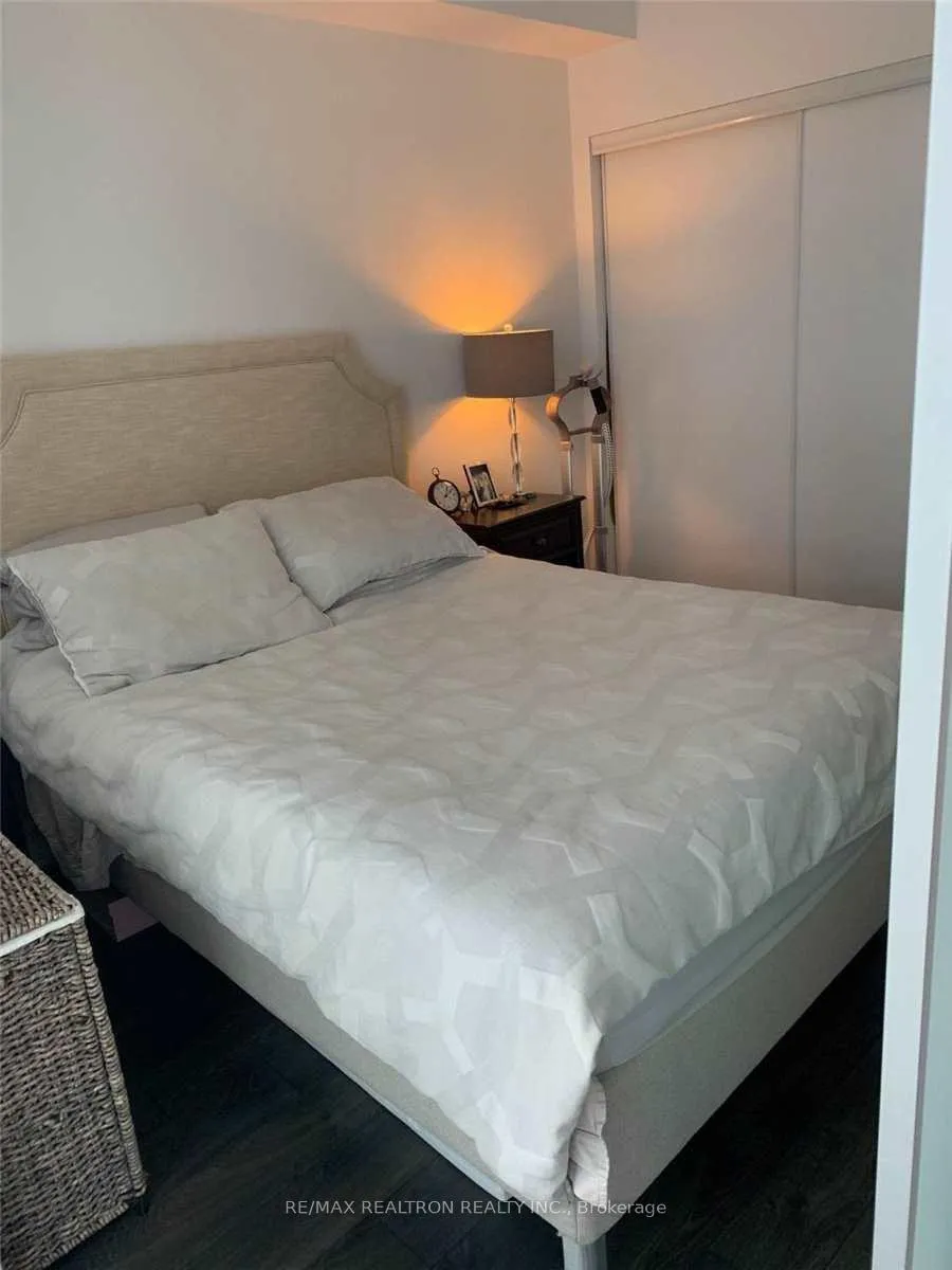 Photo 6 of Unit 2307, 50 Charles Street E, Toronto, Church-Yonge Corridor — HOMEH