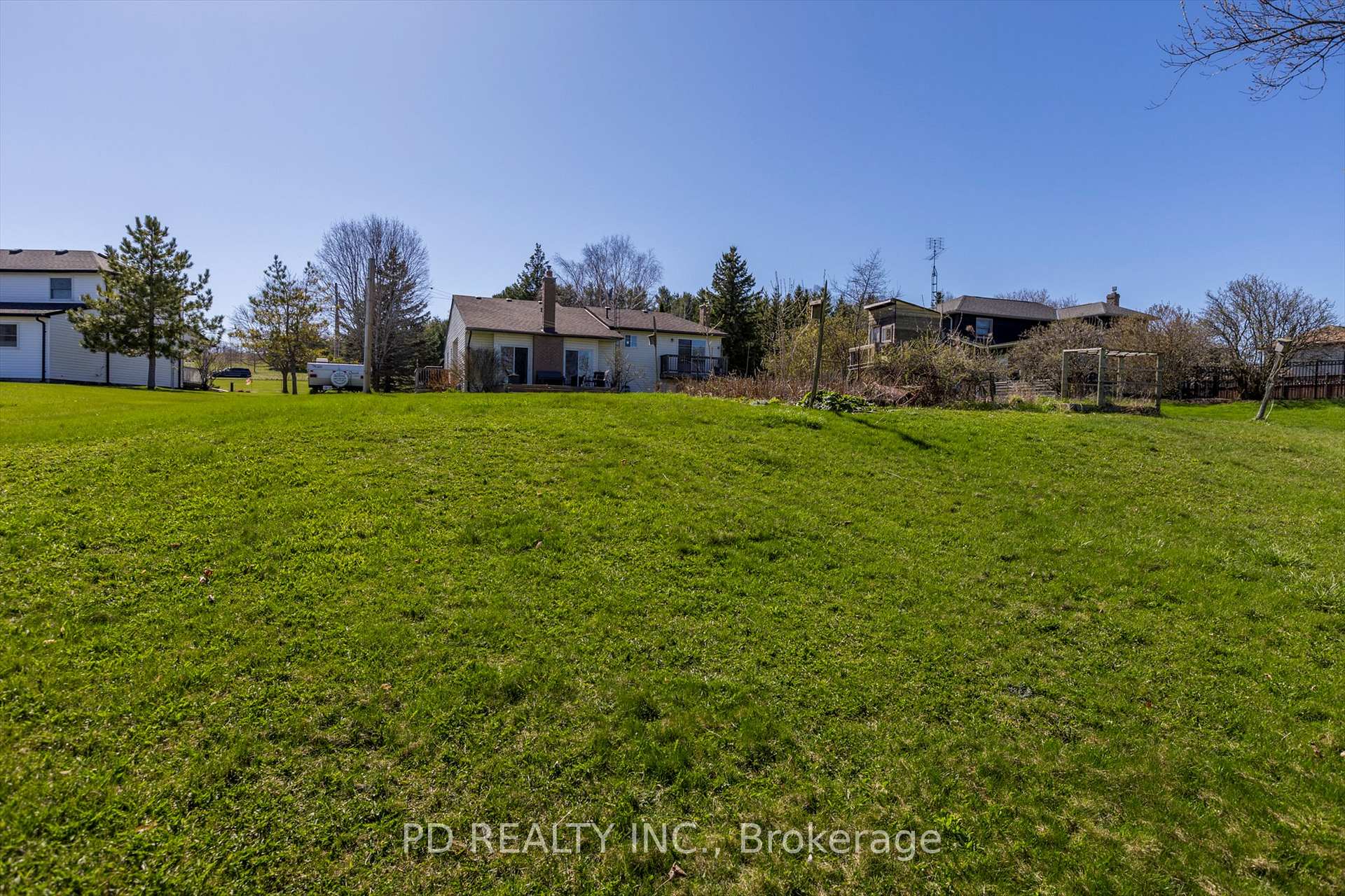 Photo 36 of 1848 Cora Drive, Cavan Monaghan, Cavan Twp — HOMEH